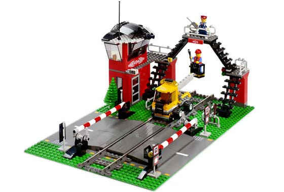 Train Level Crossing - Image 3