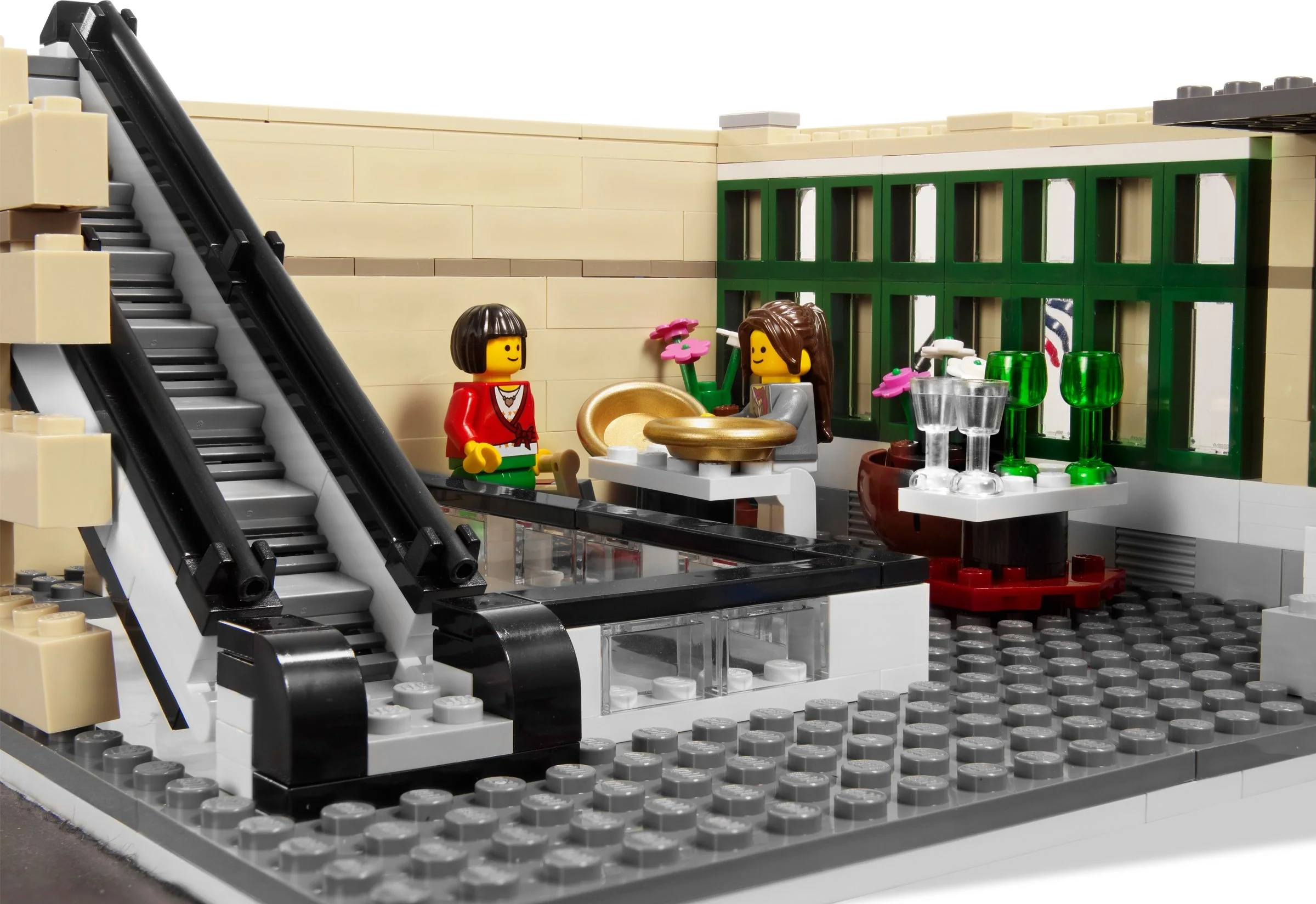 Grand Emporium - Image 25