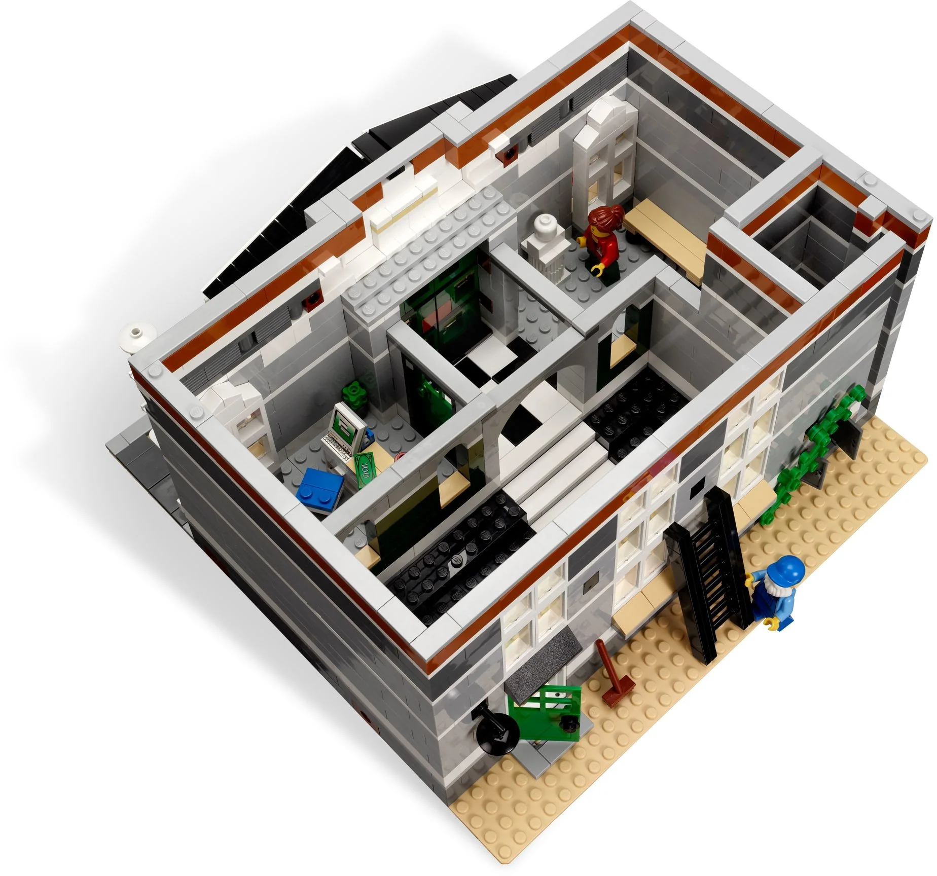 Town Hall - Image 4