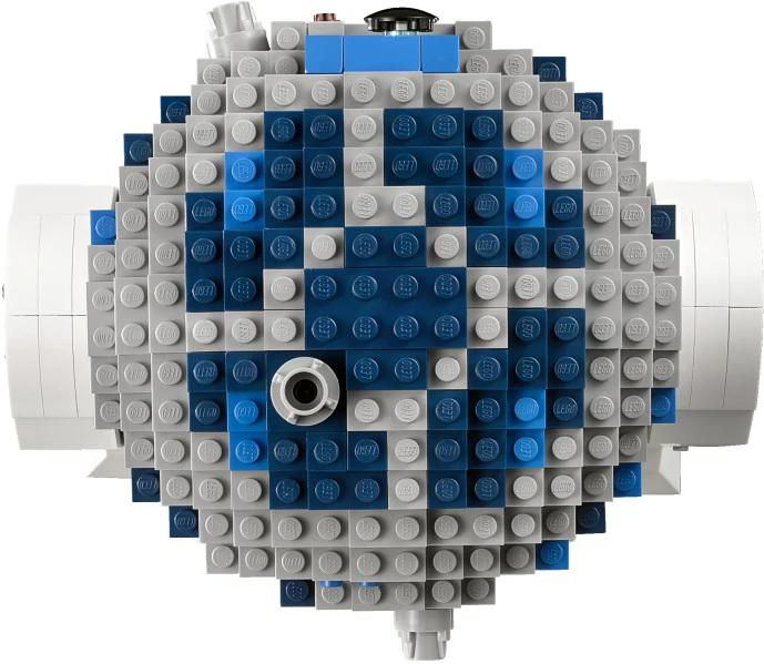 R2-D2 - Image 25