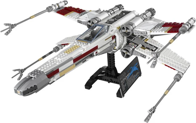 Red Five X-Wing Starfighter - Image 9