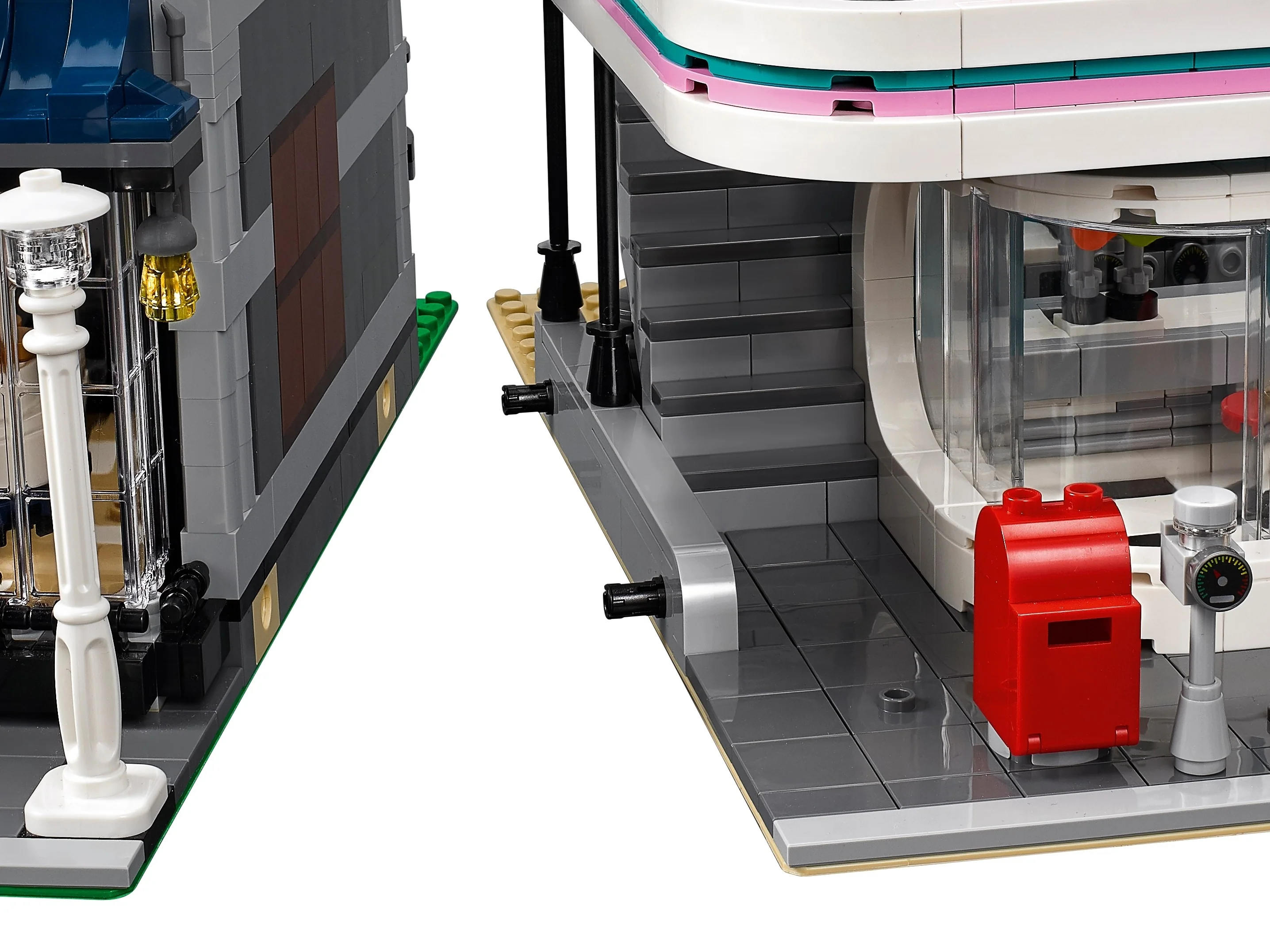 Downtown Diner - Image 11