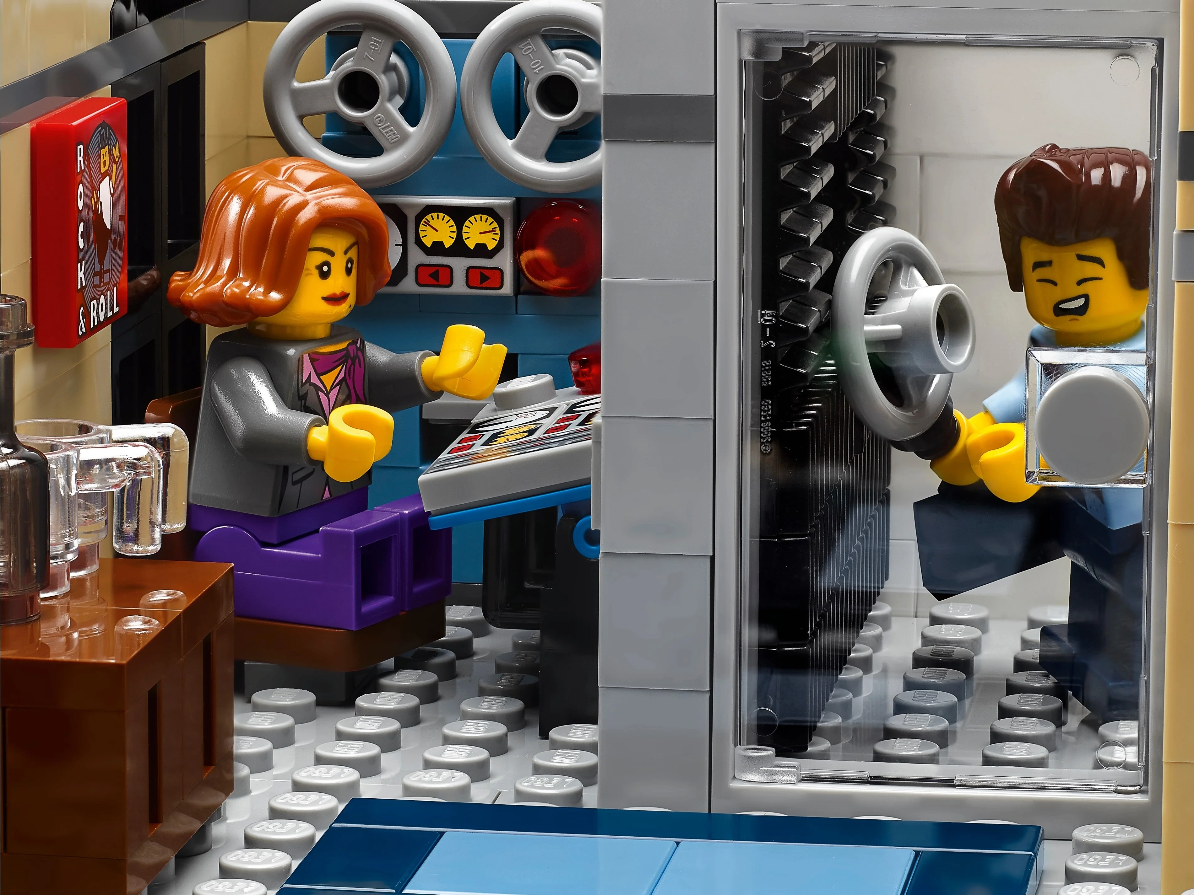 Downtown Diner - Image 15