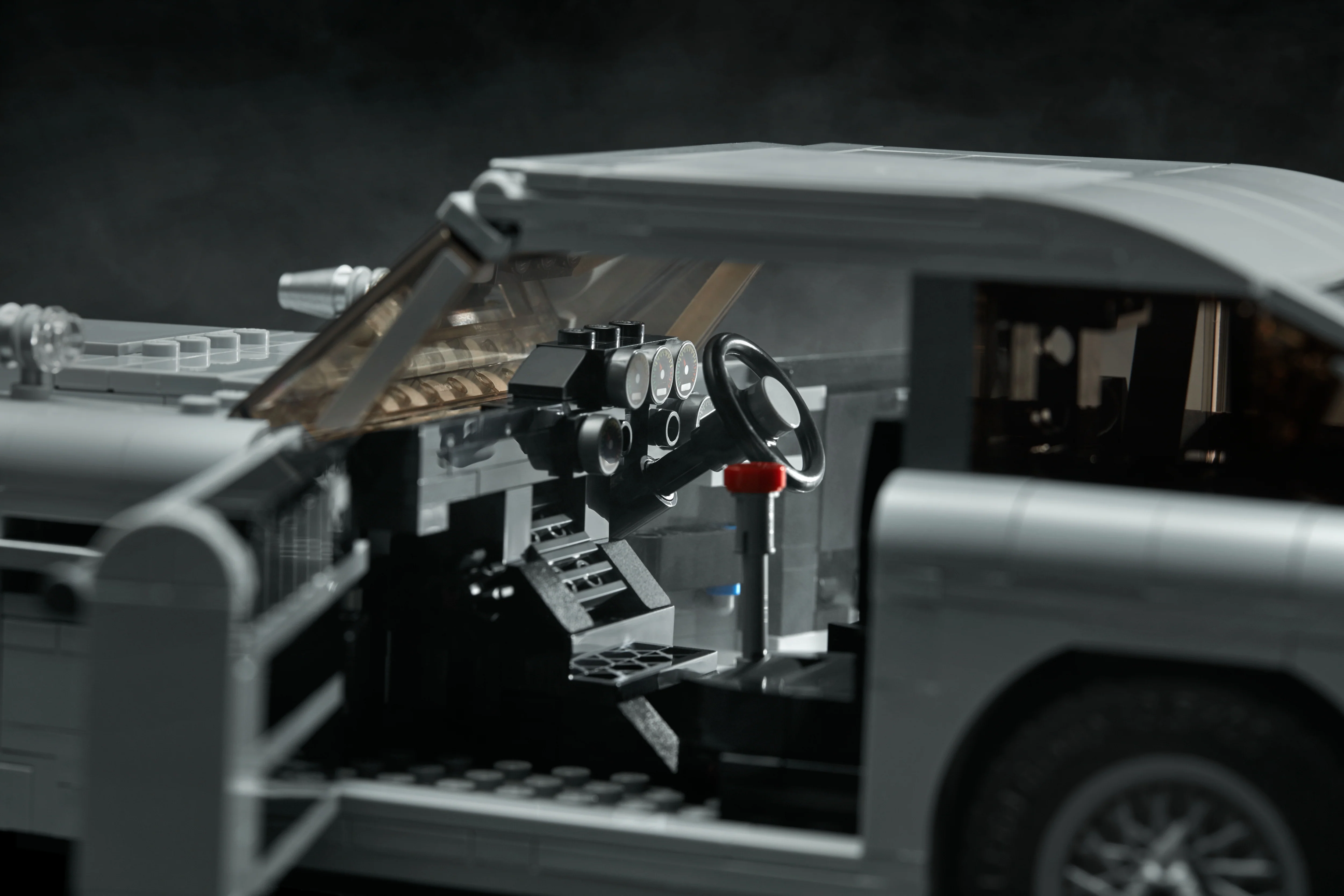 James Bond Aston Martin DB5 - Image 15