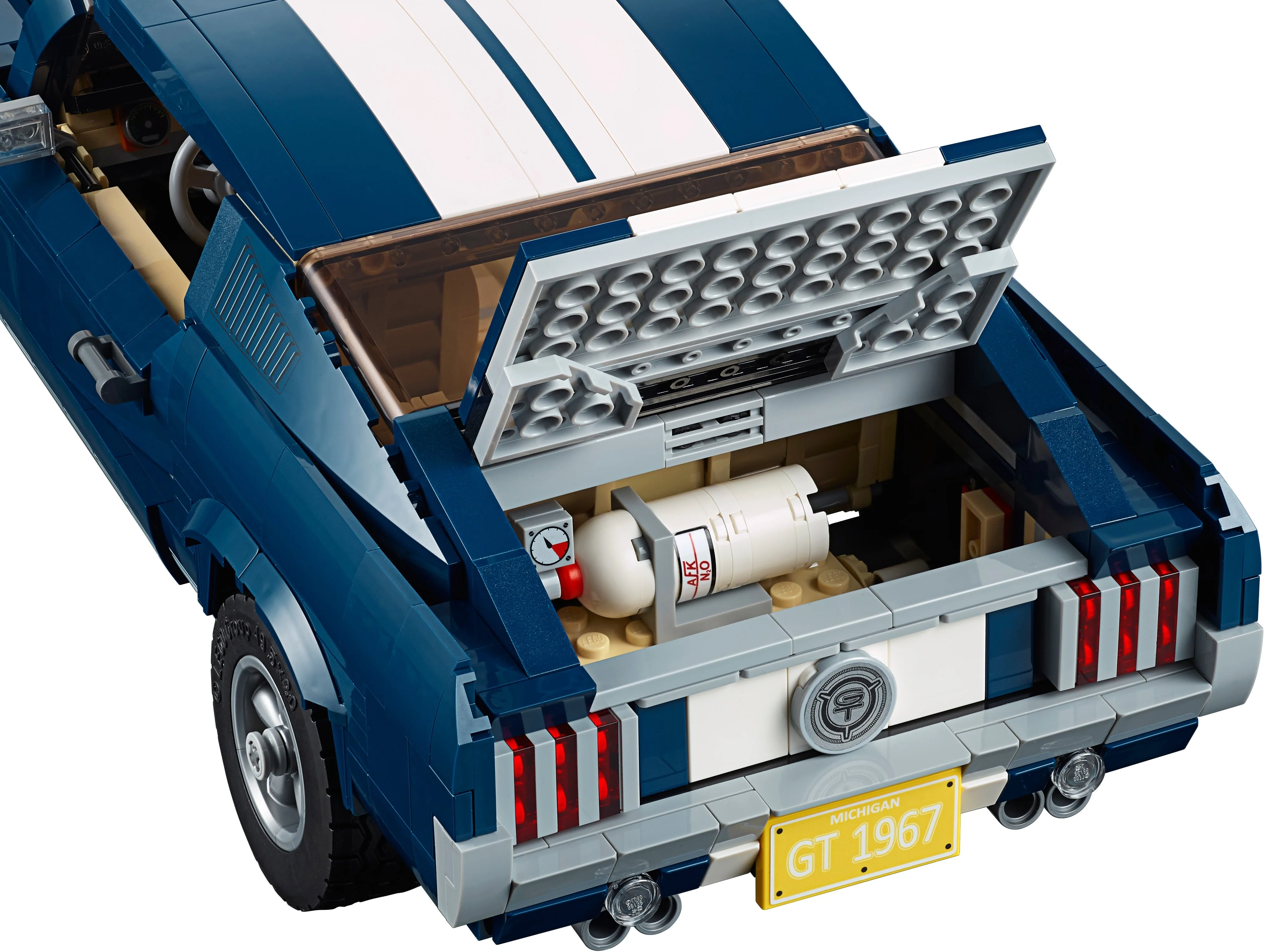 Ford Mustang - Image 13