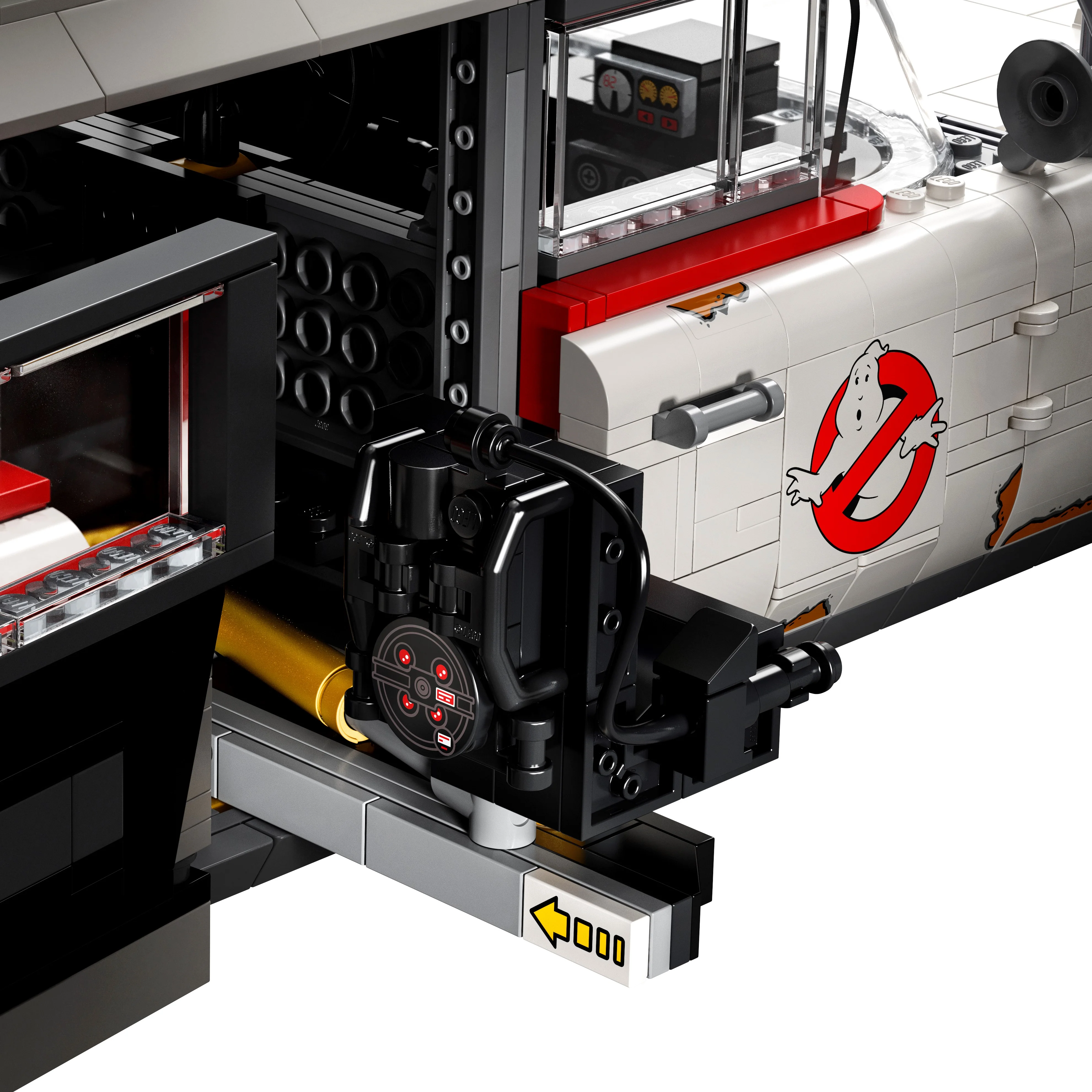 Ghostbusters ECTO-1 - Image 5