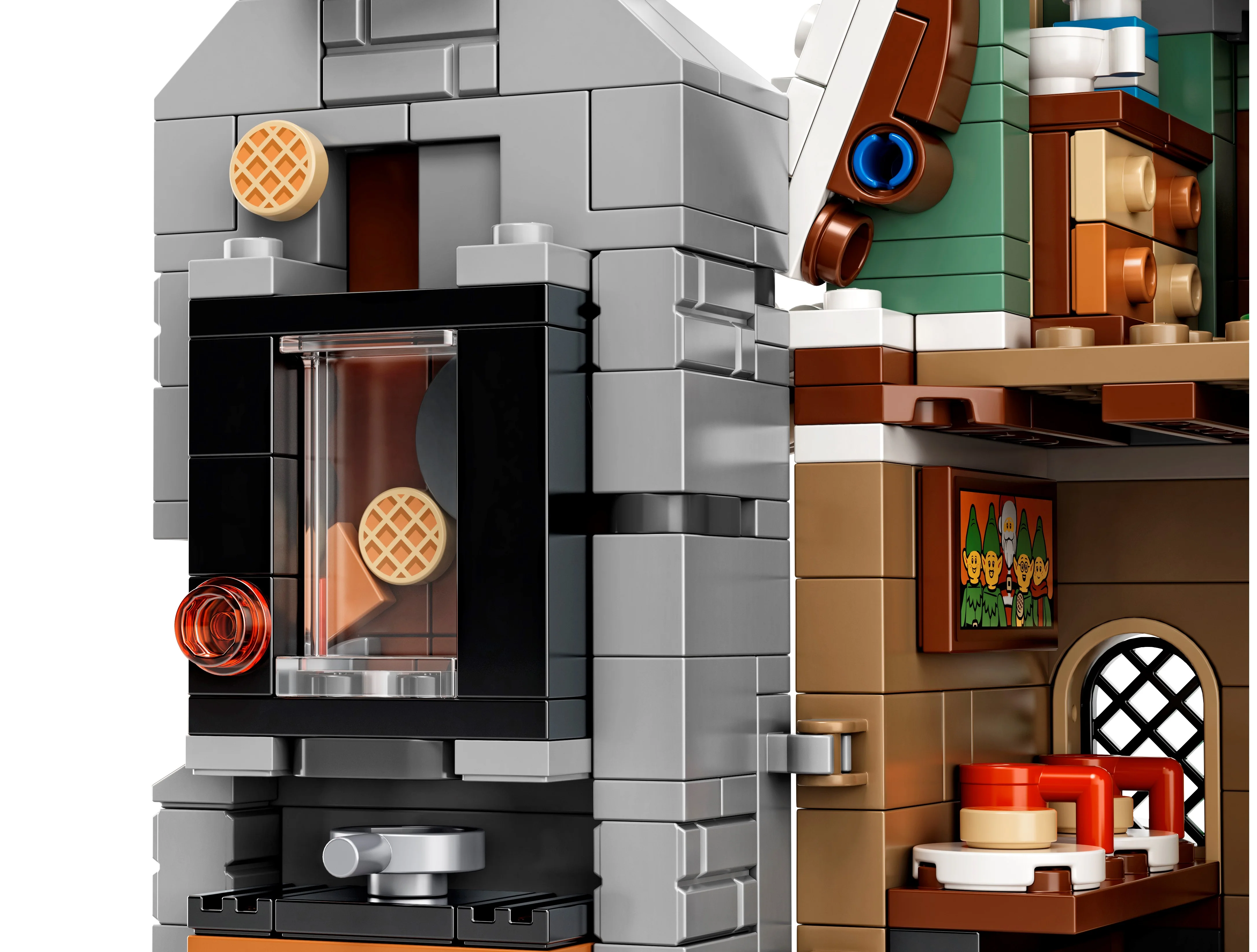Elf Club House - Image 7