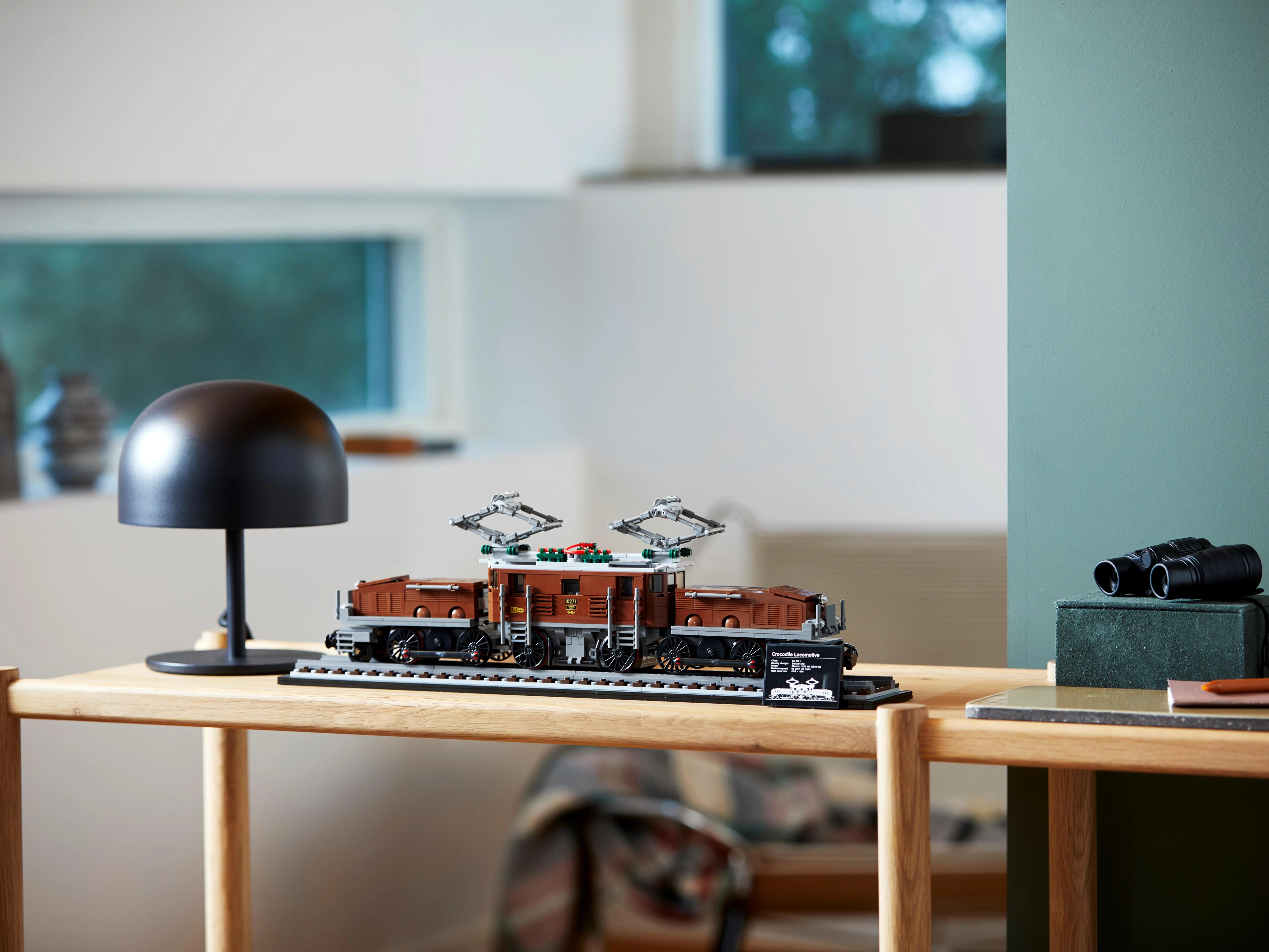 Crocodile Locomotive - Image 15