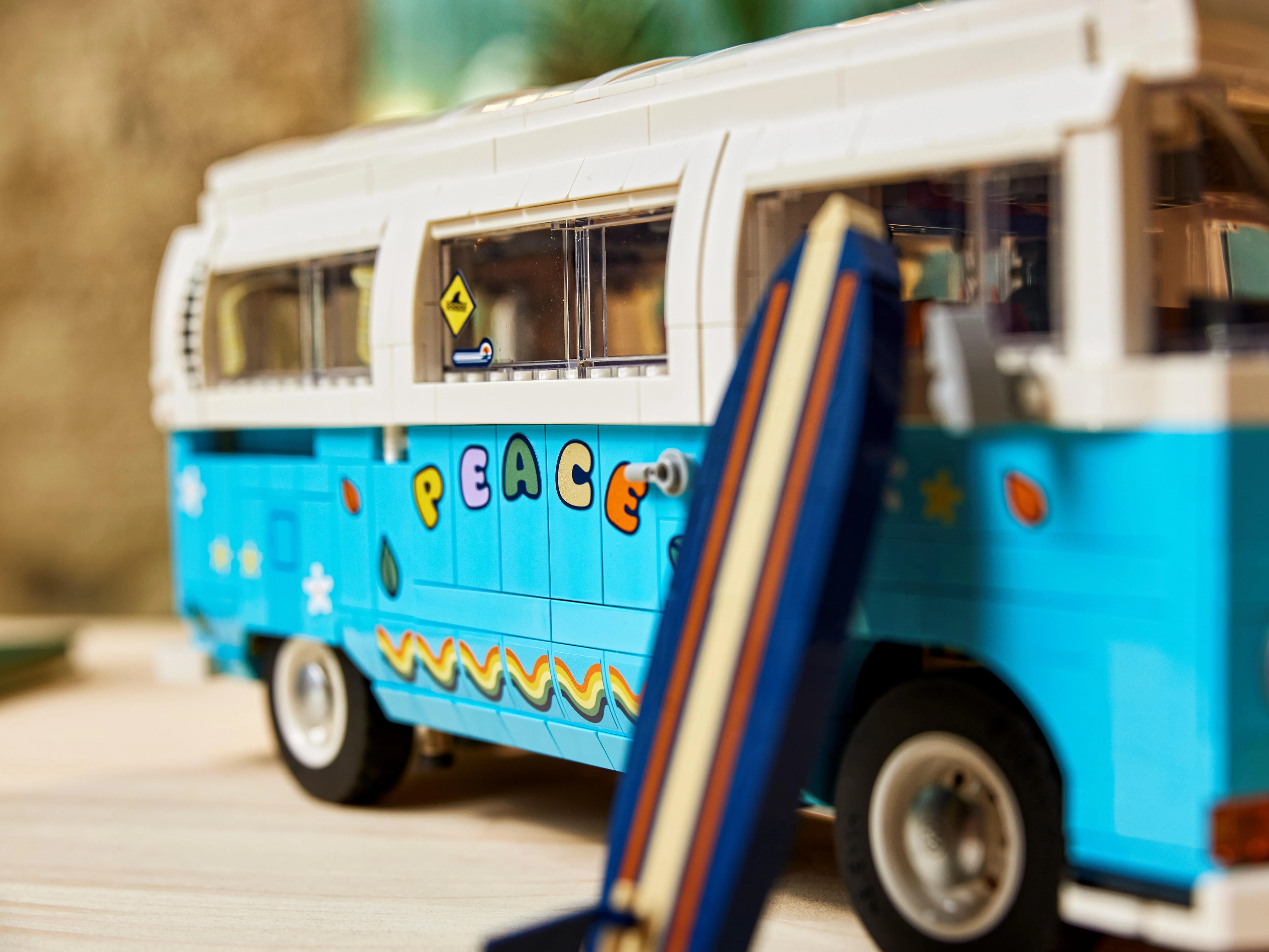Volkswagen T2 Camper Van - Image 20