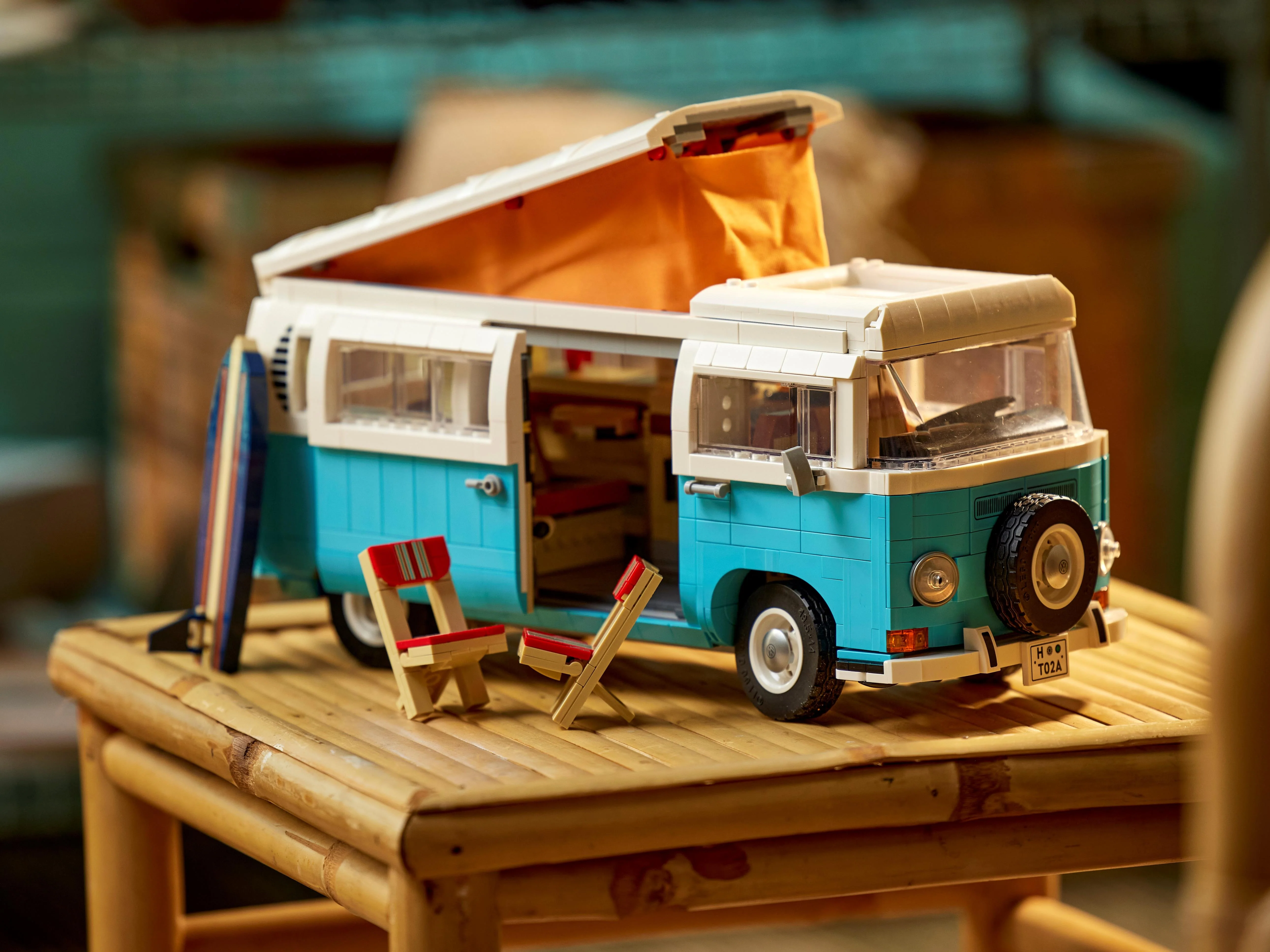 Volkswagen T2 Camper Van - Image 27