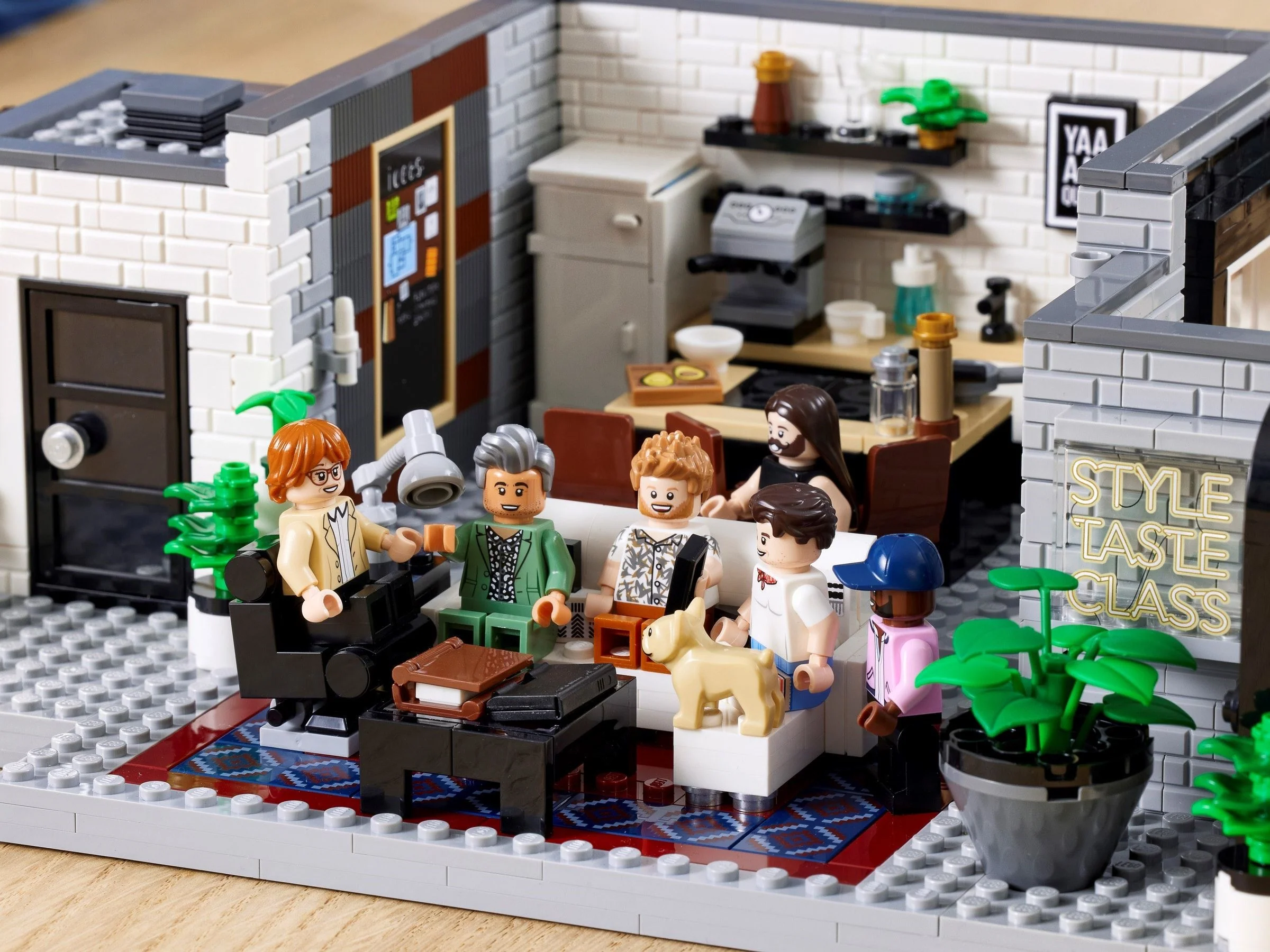 Queer Eye – The Fab 5 Loft - Image 10
