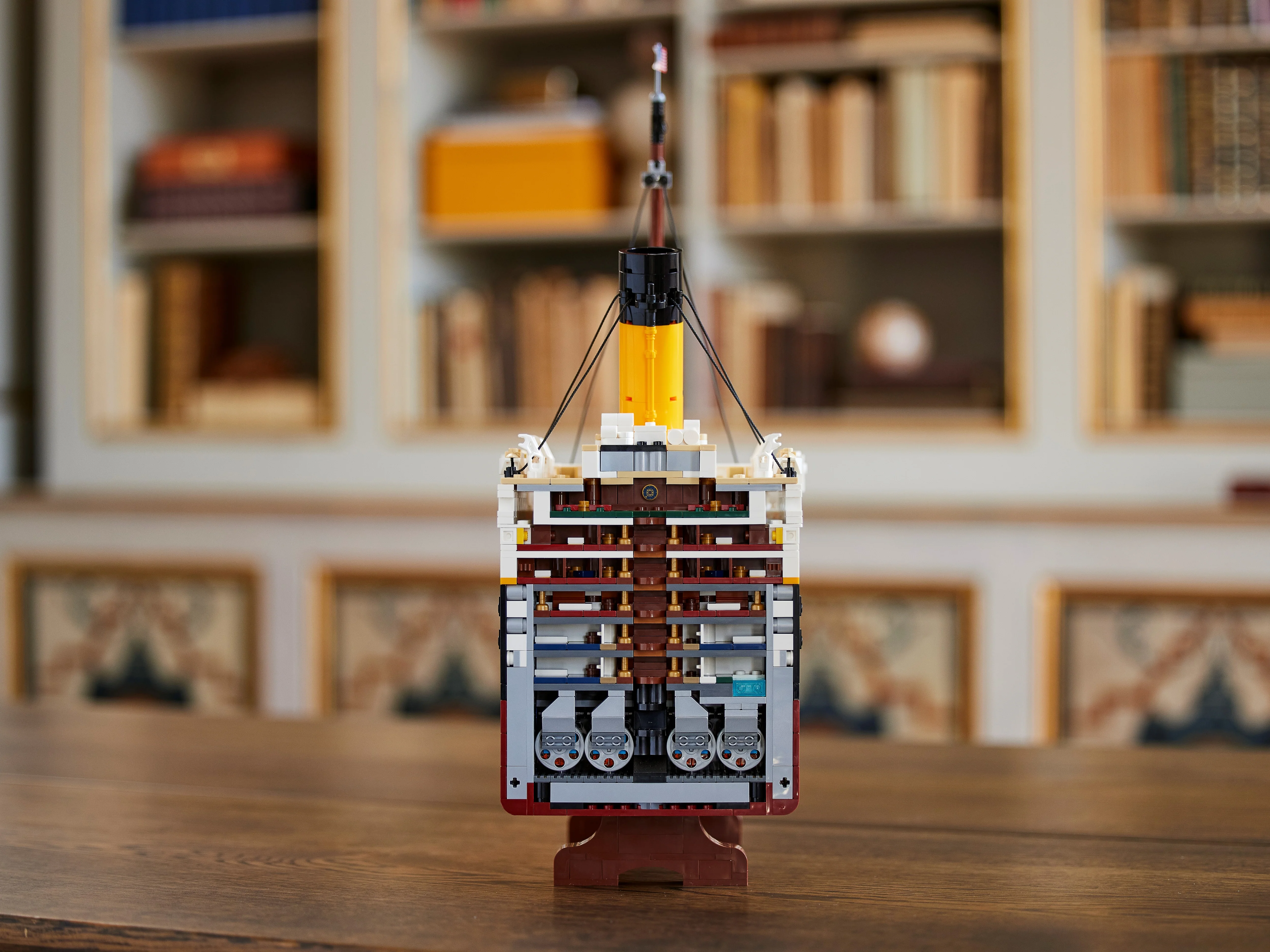 LEGO® Titanic - Image 17