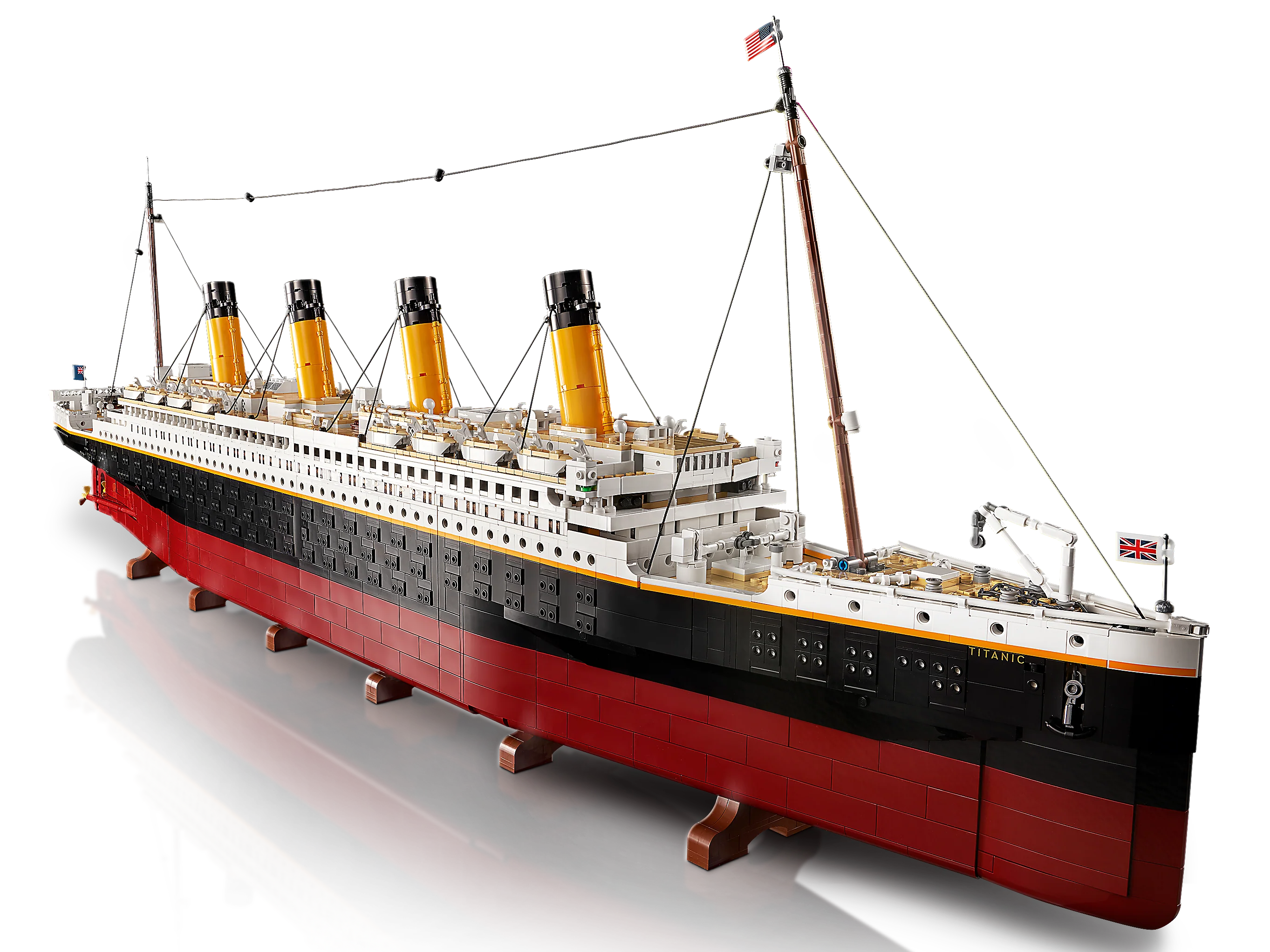 LEGO® Titanic - Image 3
