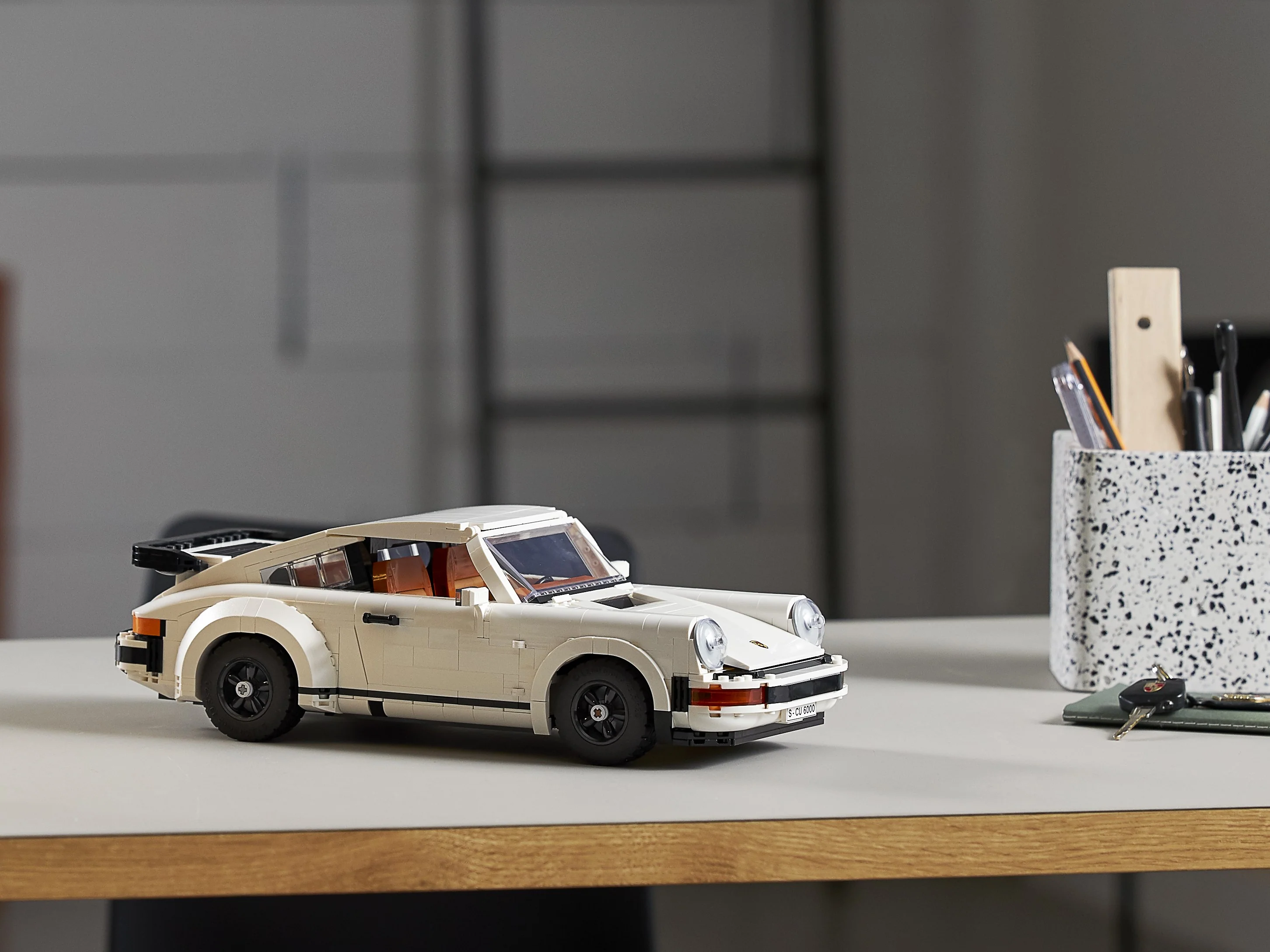 Porsche 911 - Image 17
