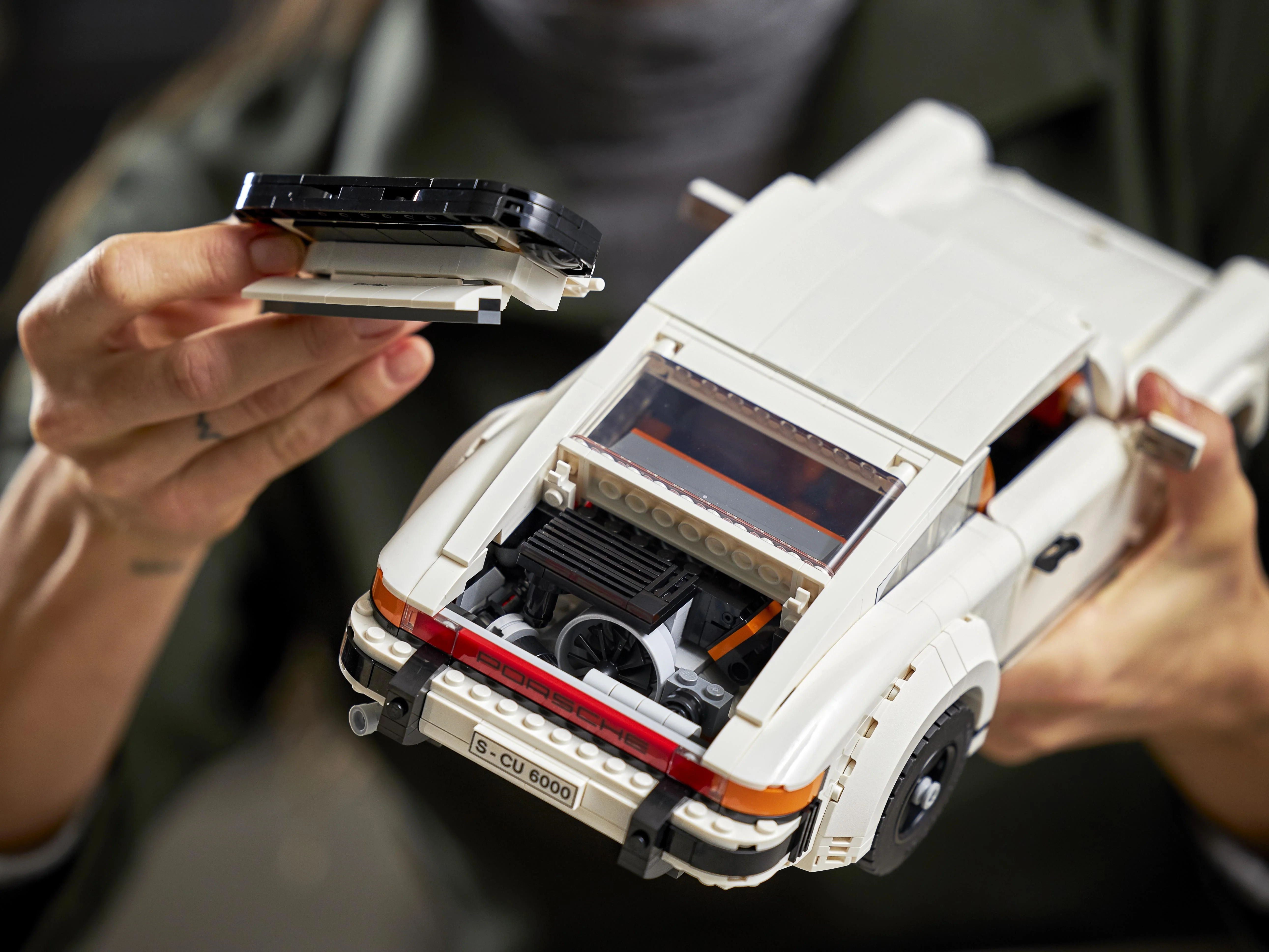 Porsche 911 - Image 23
