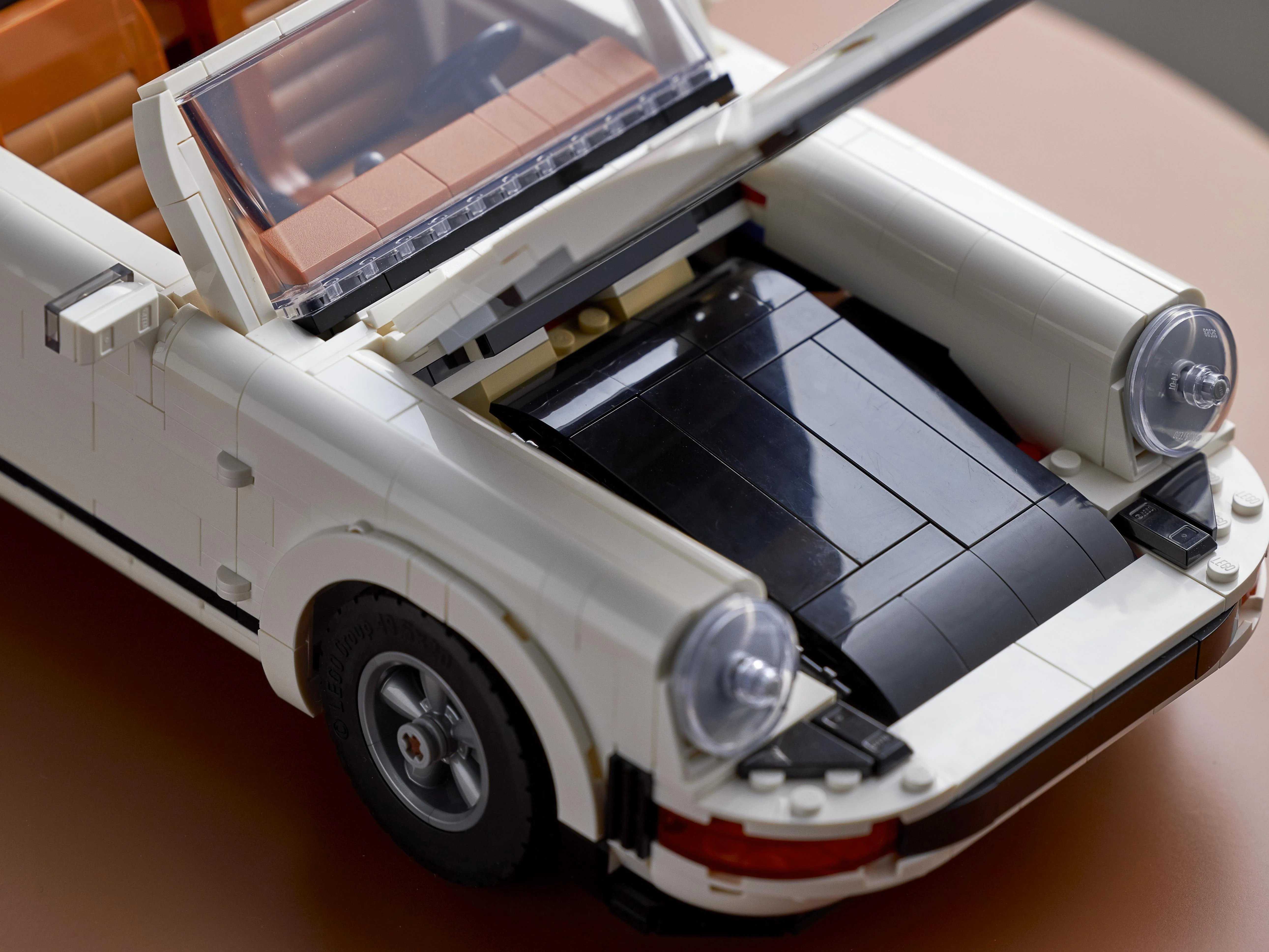 Porsche 911 - Image 37