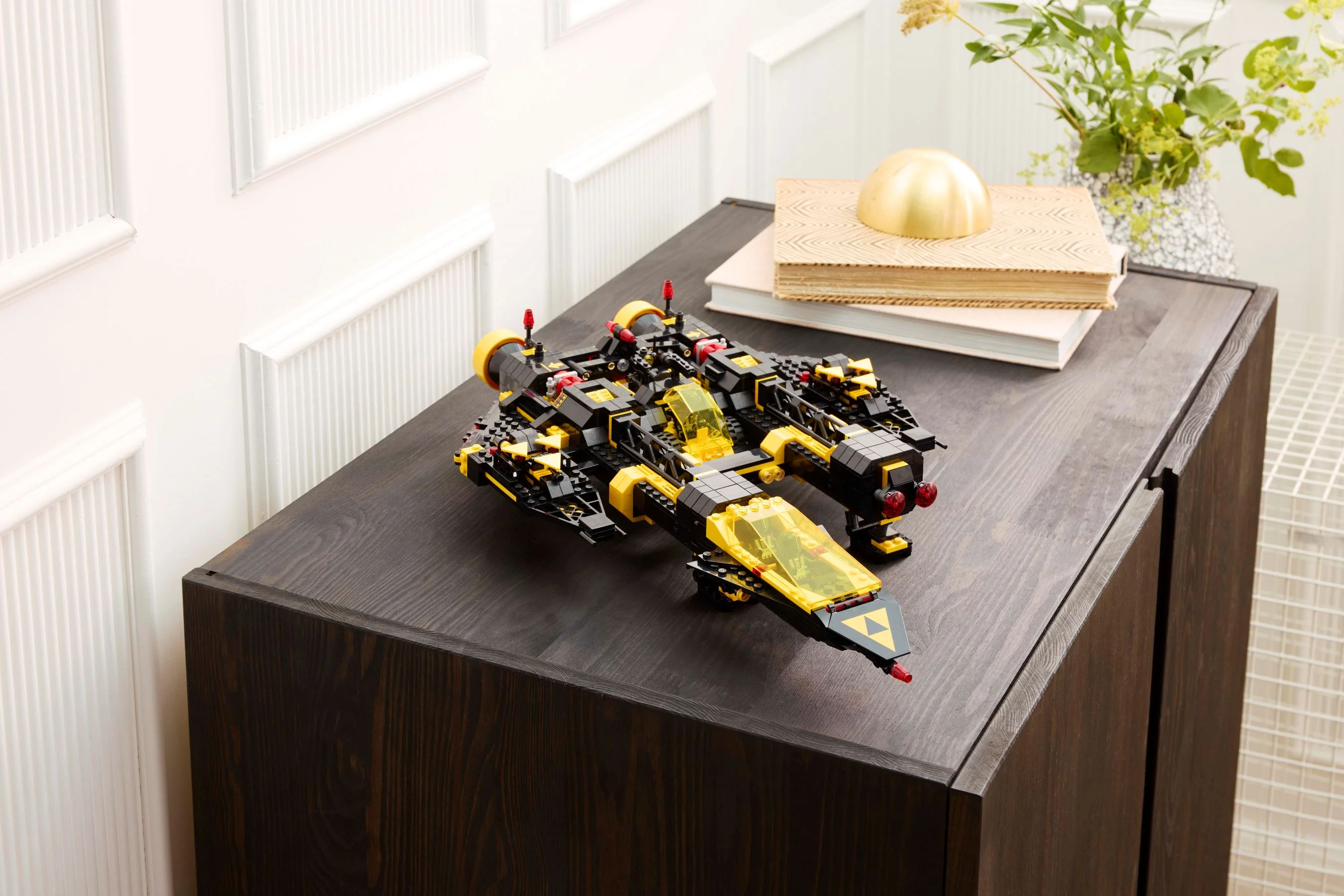 Blacktron Renegade - Image 12