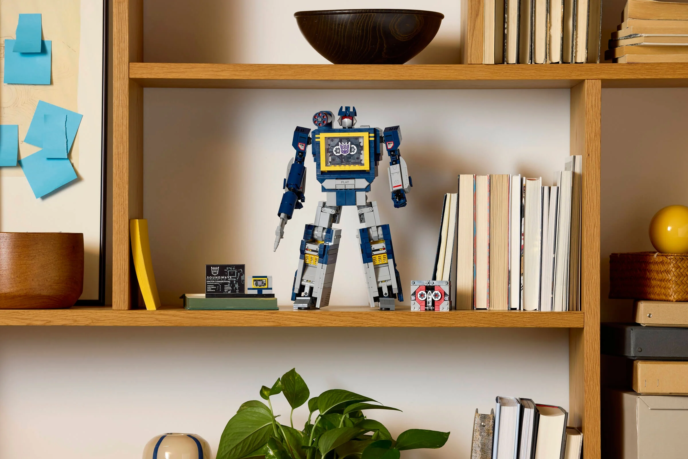 Transformers: Soundwave - Image 8