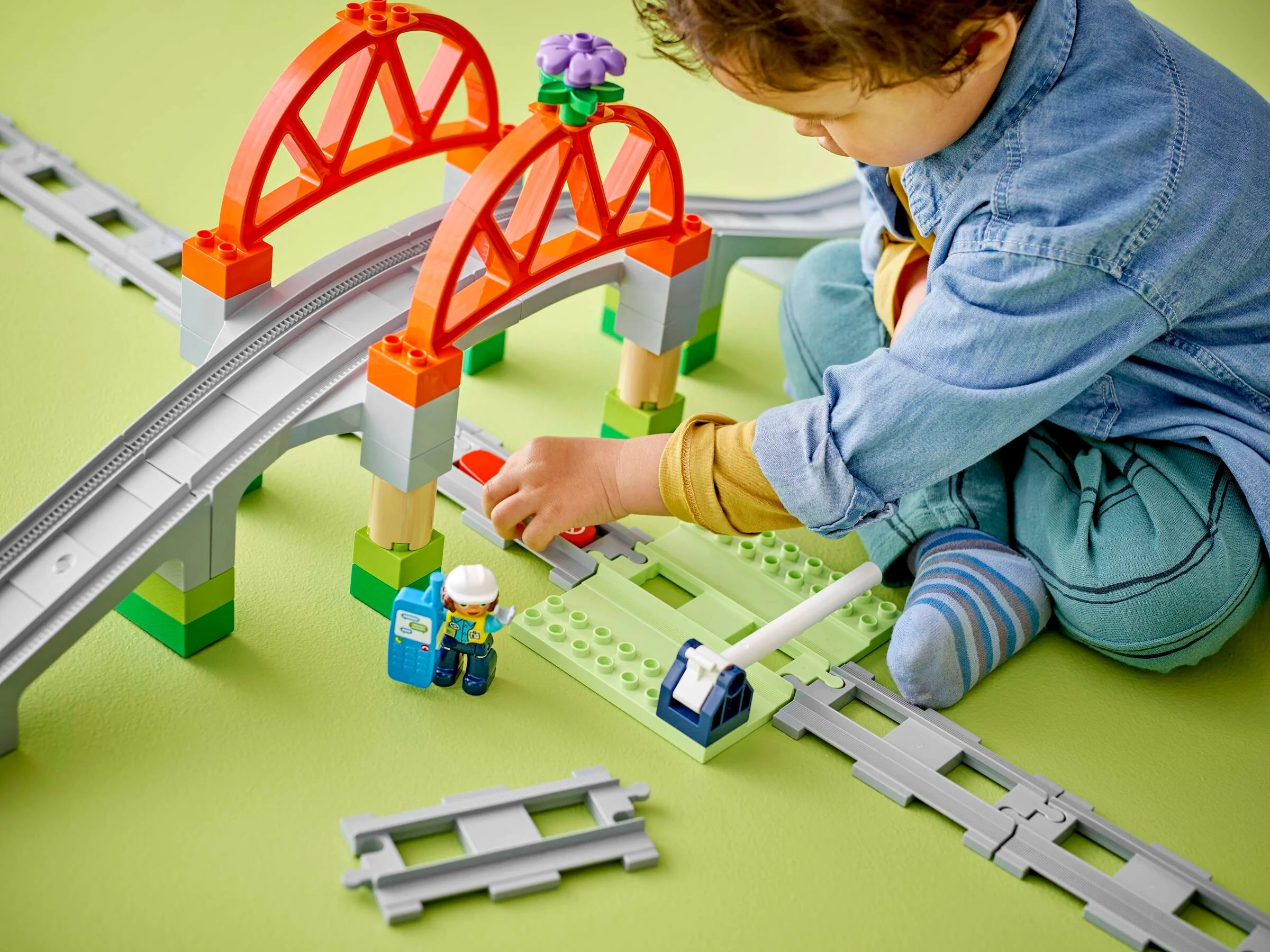 Train Bridge and Tracks Expansion Set - Image 6