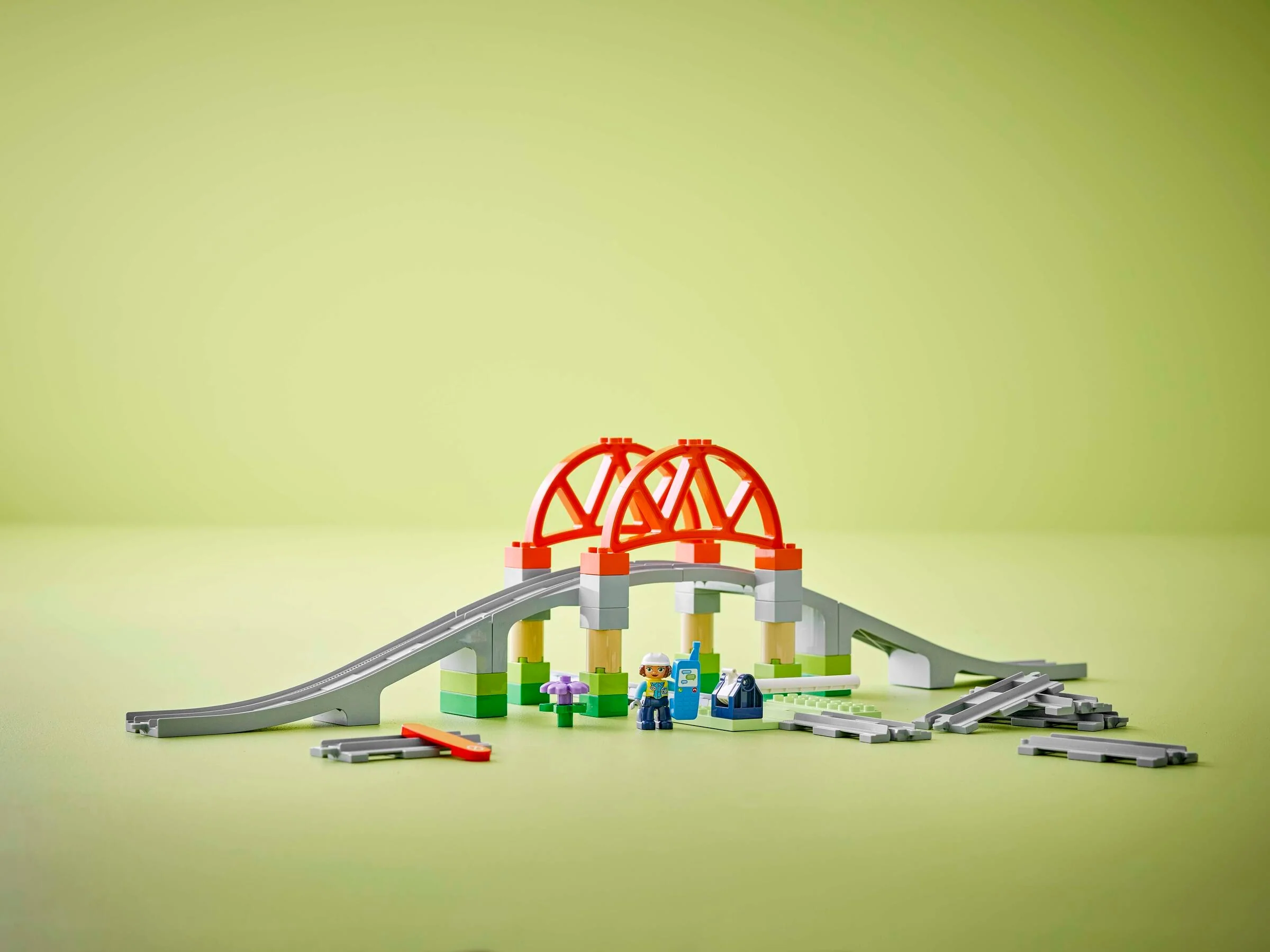 Train Bridge and Tracks Expansion Set - Image 8