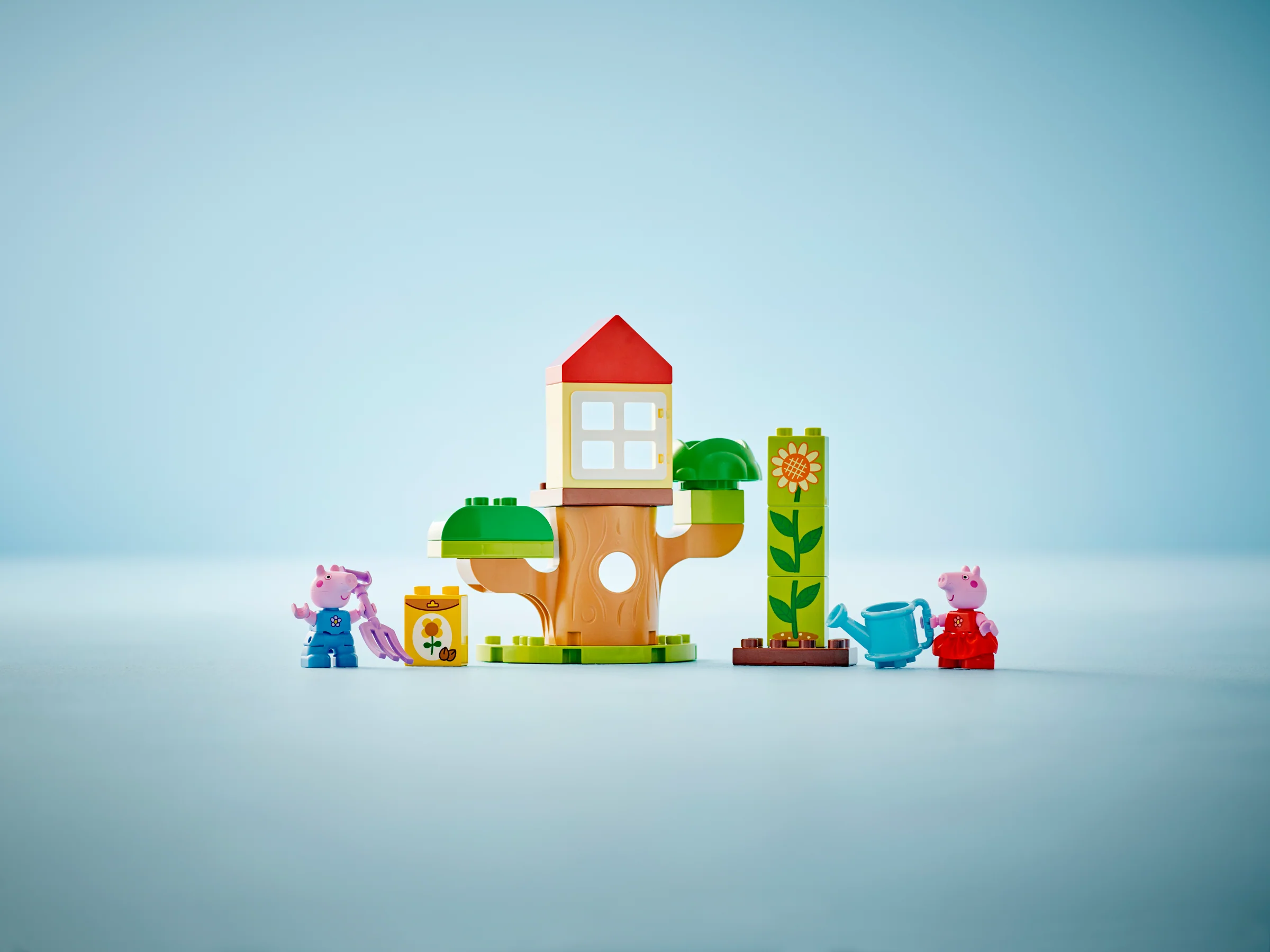 Peppa Pig Garden and Tree House - Image 7