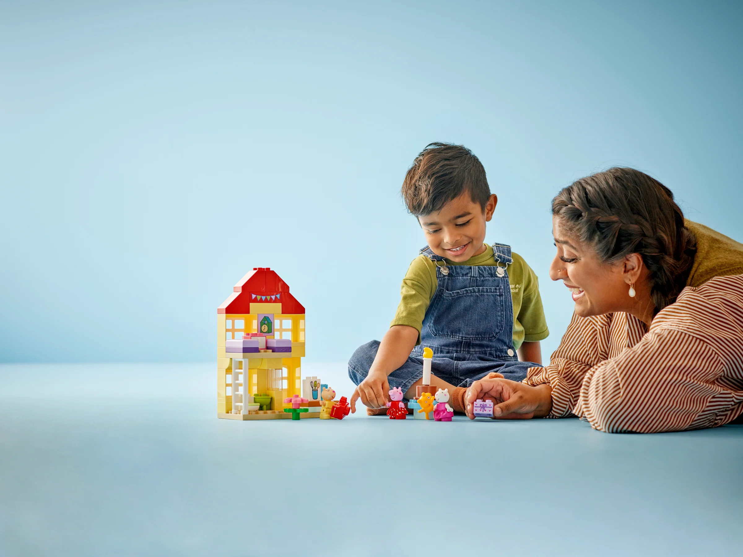 Peppa Pig Birthday House - Image 6