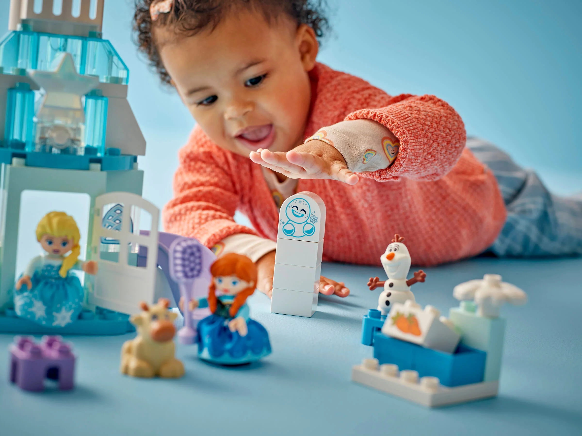 Anna and Elsa's Frozen Castle Party - Image 5
