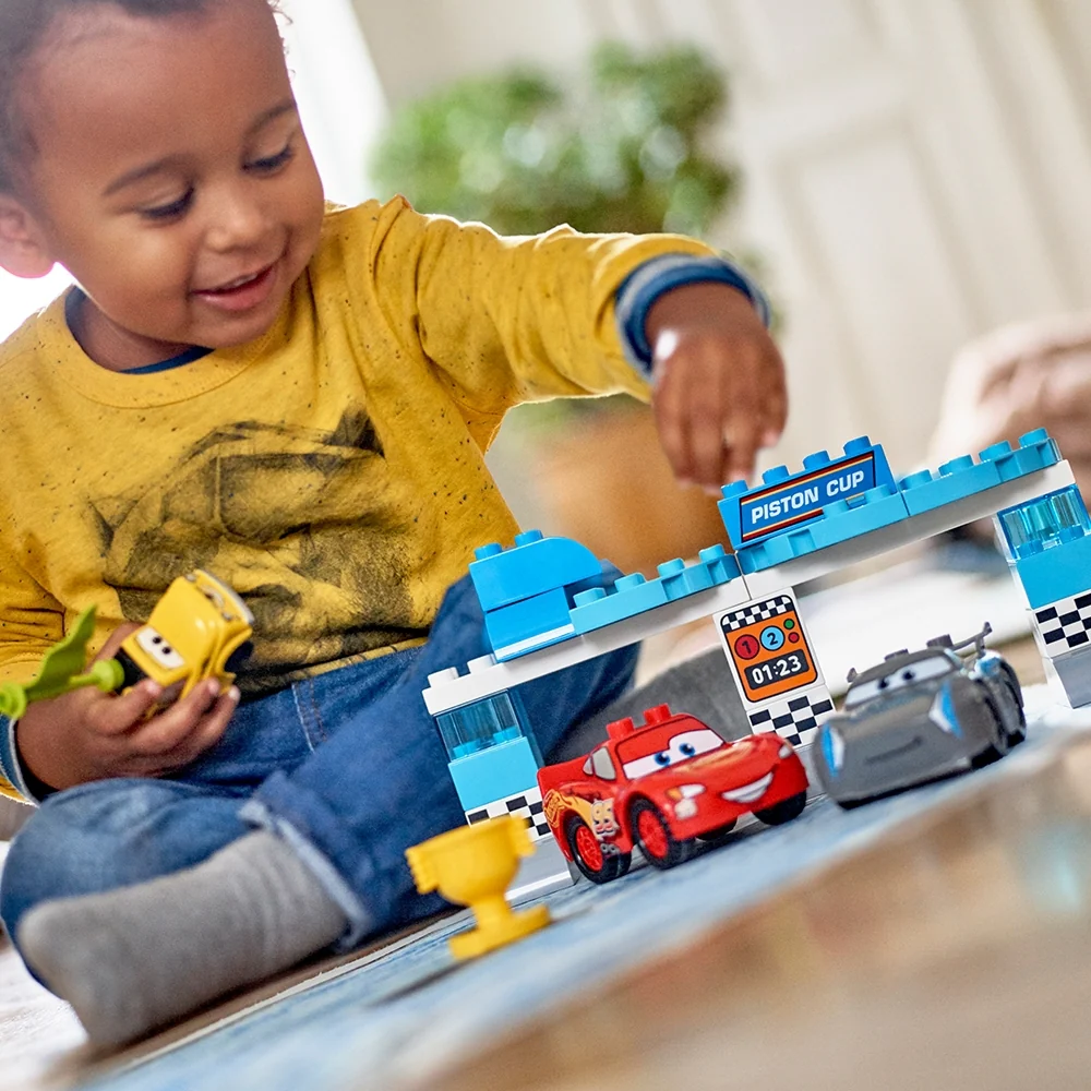 Piston Cup Race - Image 5