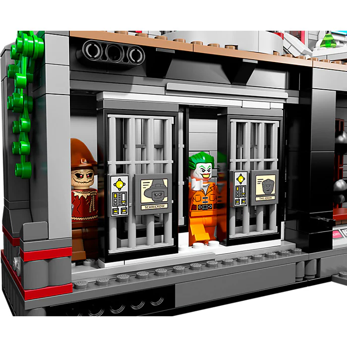 Batman: Arkham Asylum Breakout - Image 6