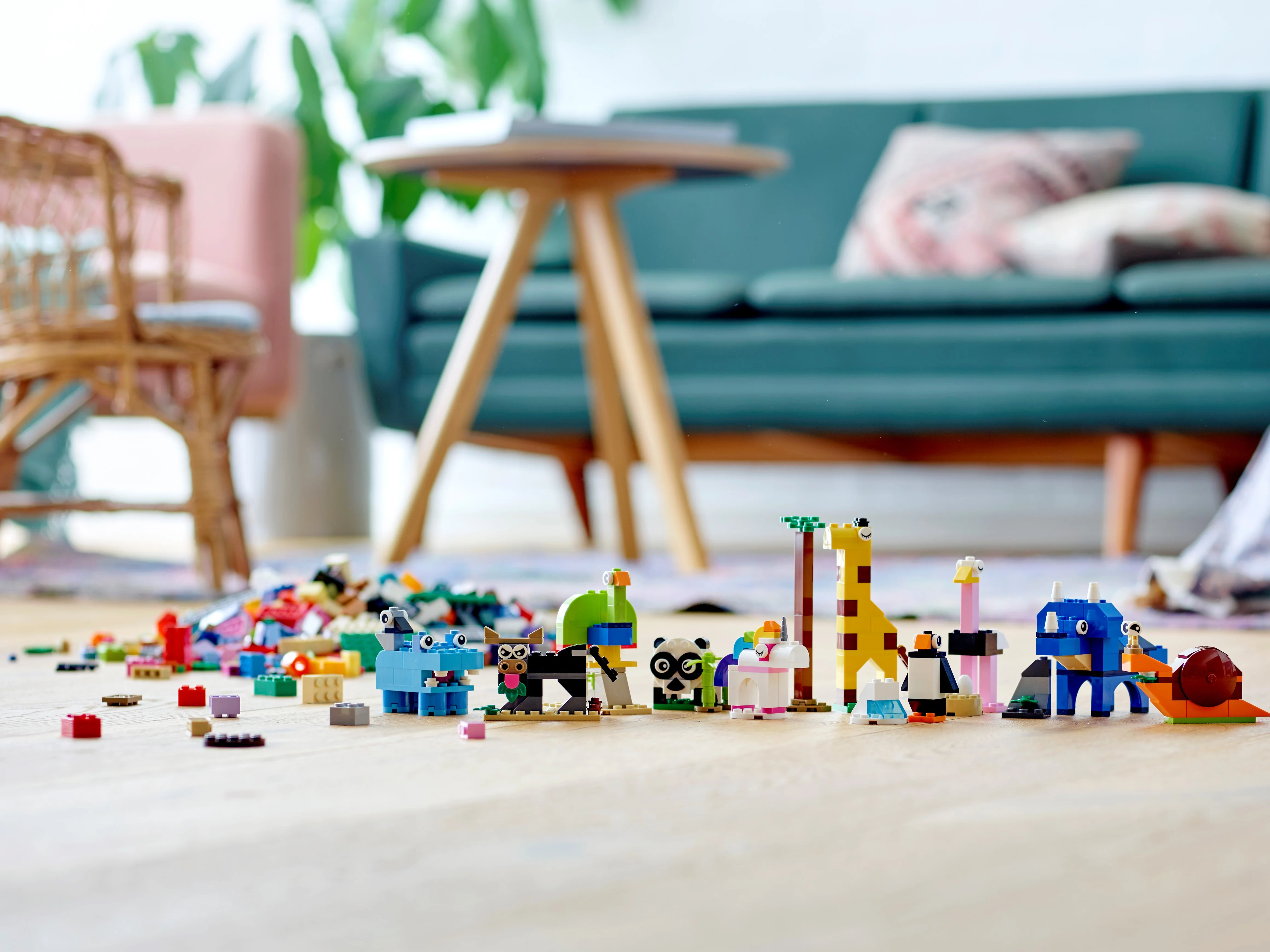 Bricks and Animals - Image 8