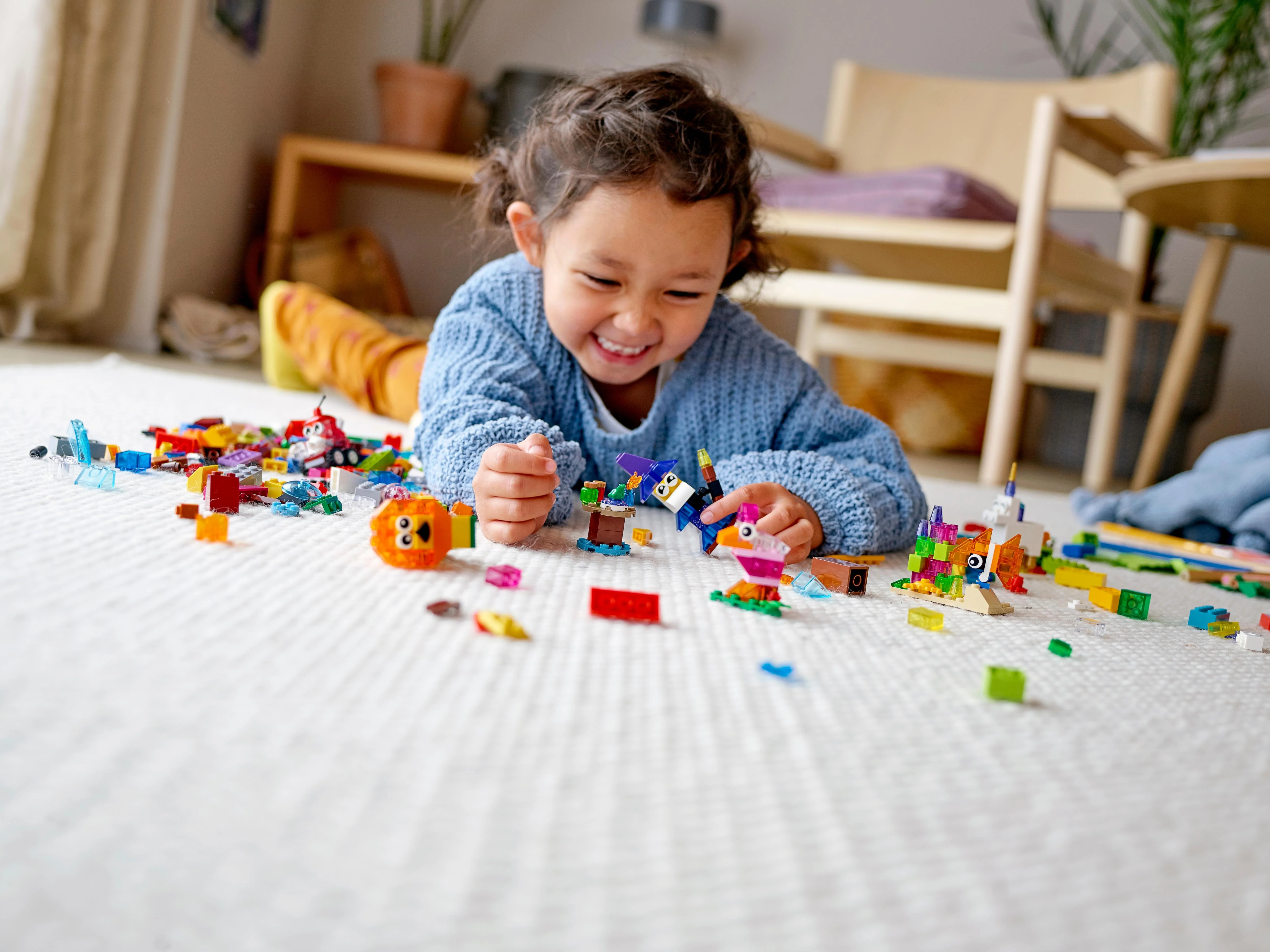 Creative Transparent Bricks - Image 15