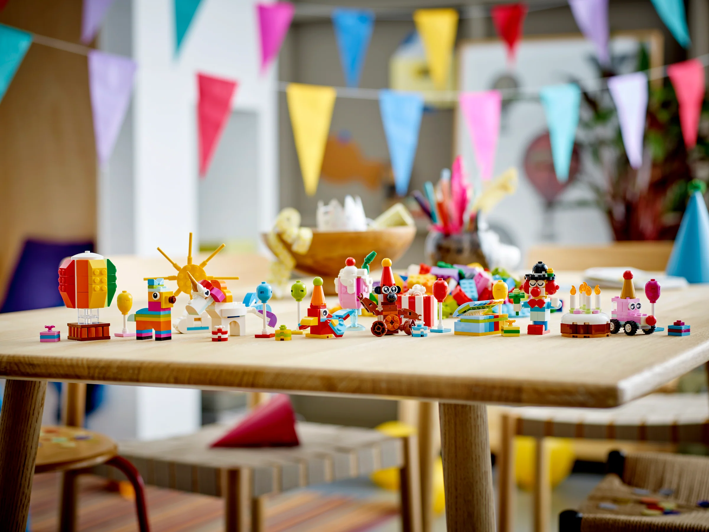 Creative Party Box - Image 14