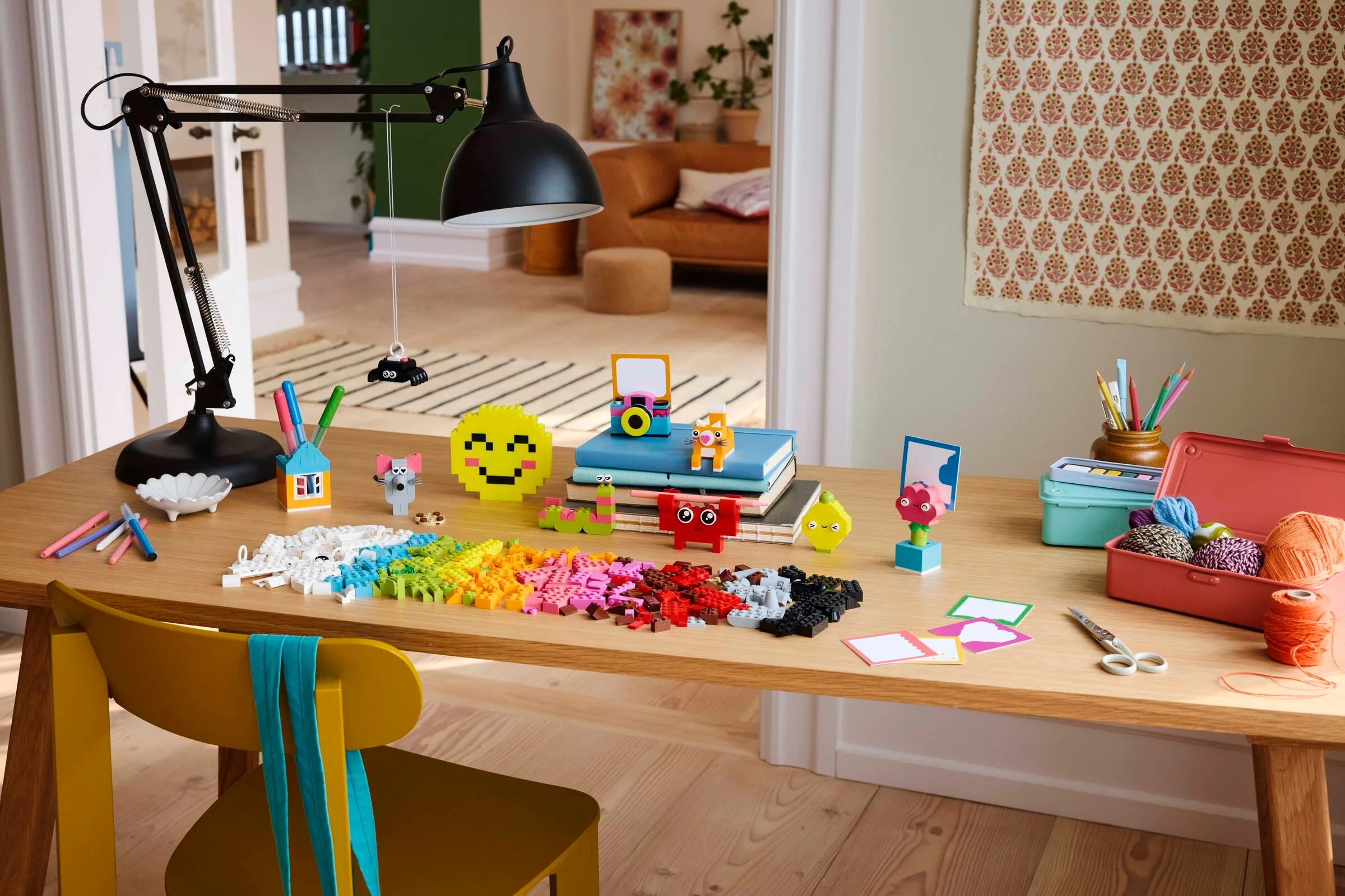 Creative Happy Box - Image 17
