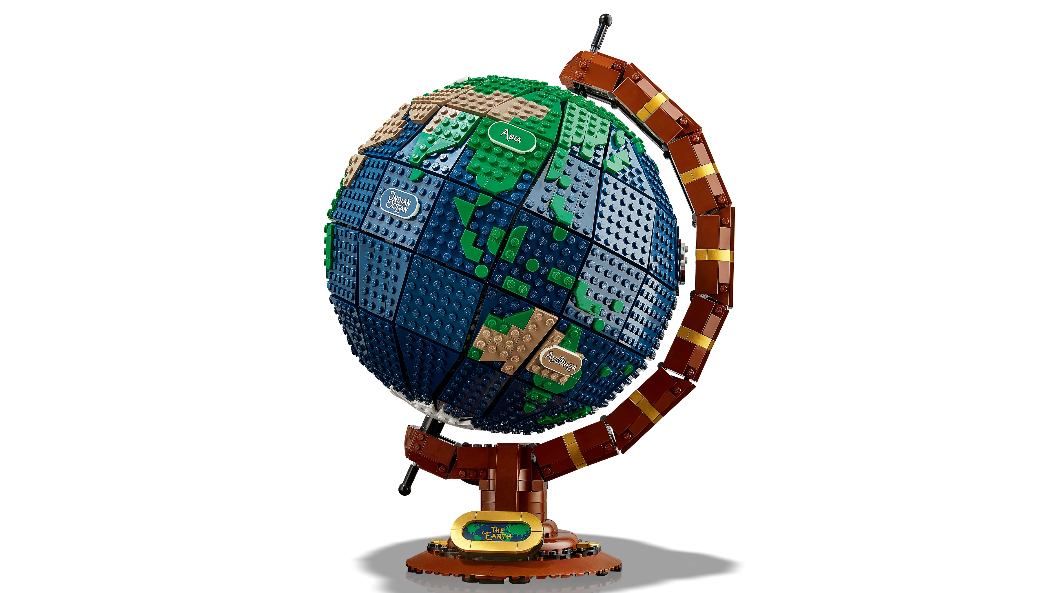 The Globe - Image 3