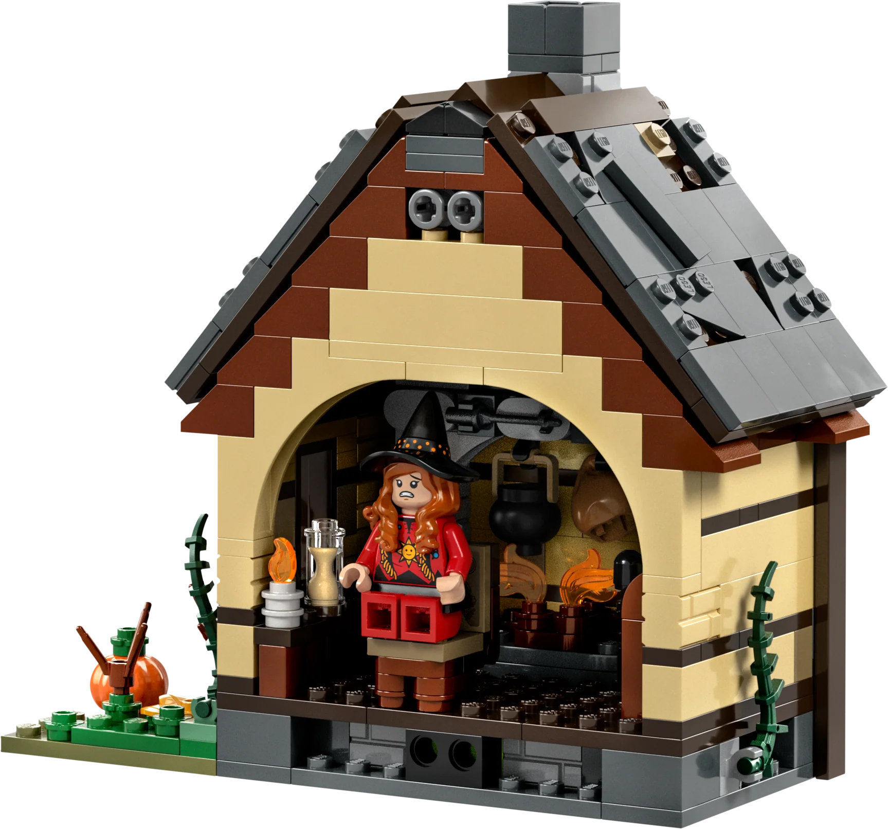 Disney Hocus Pocus: The Sanderson Sisters' Cottage - Image 4