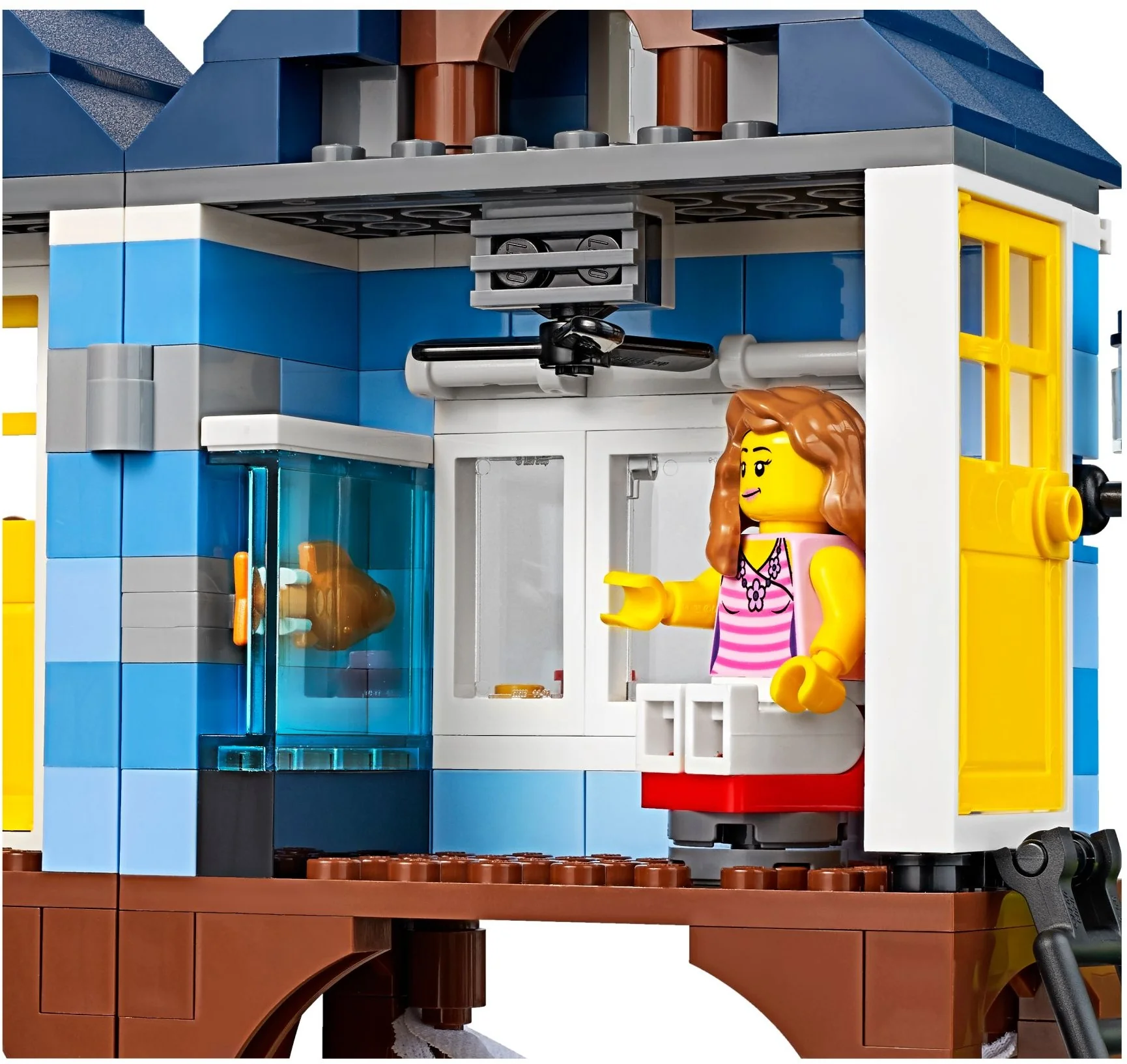 Beachside Vacation - Image 6