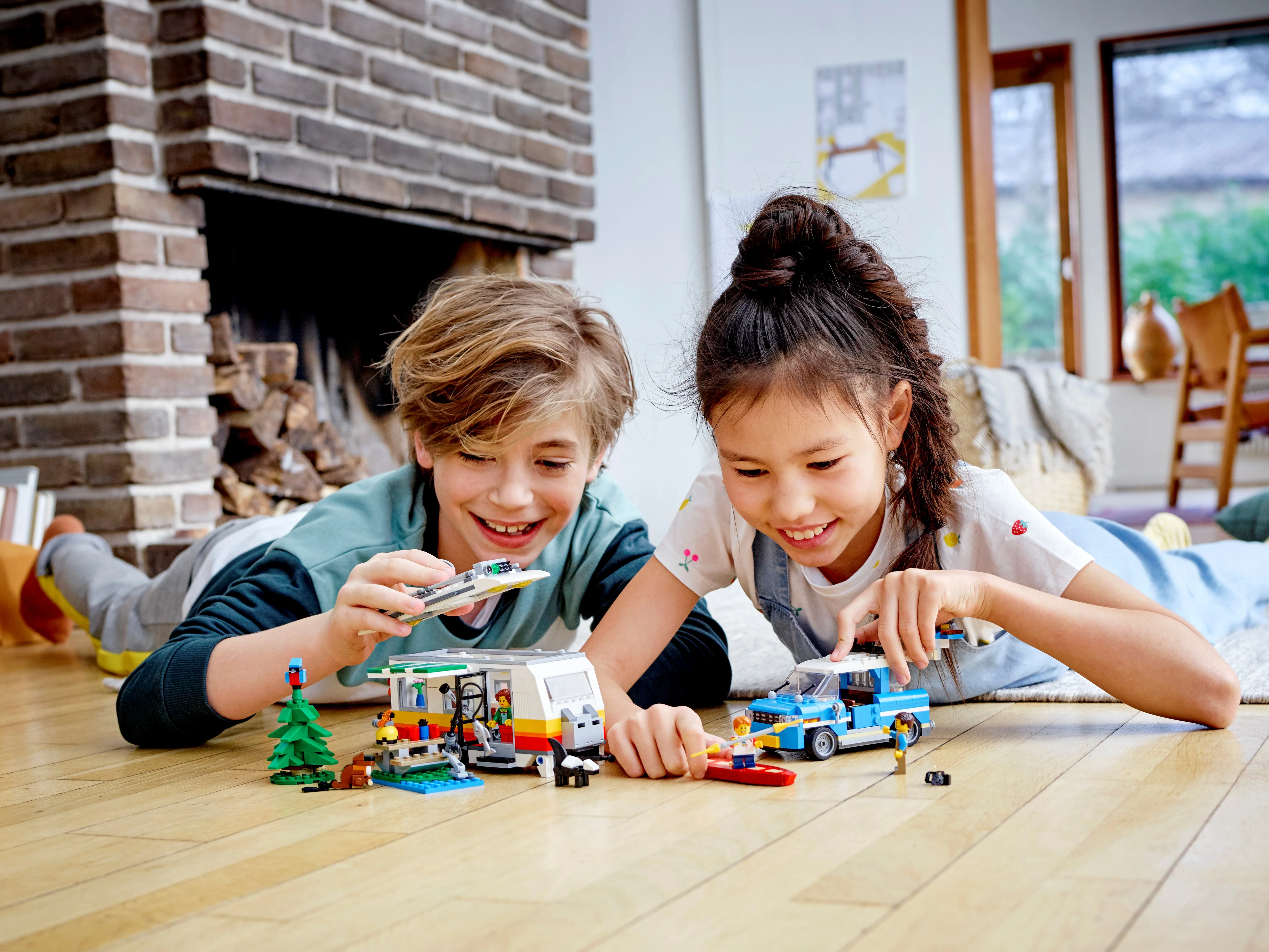 Caravan Family Holiday - Image 9