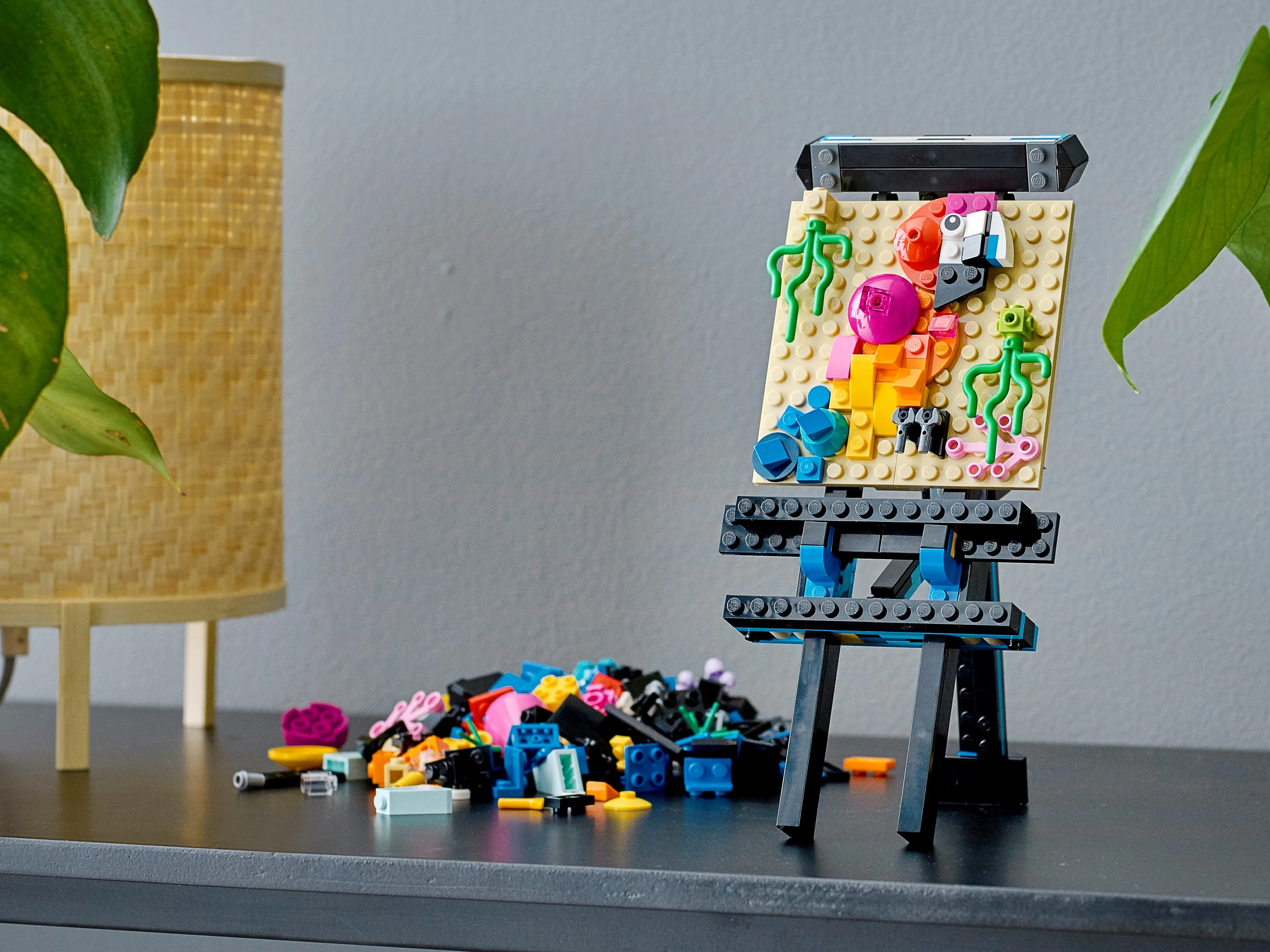 Fish Tank - Image 13