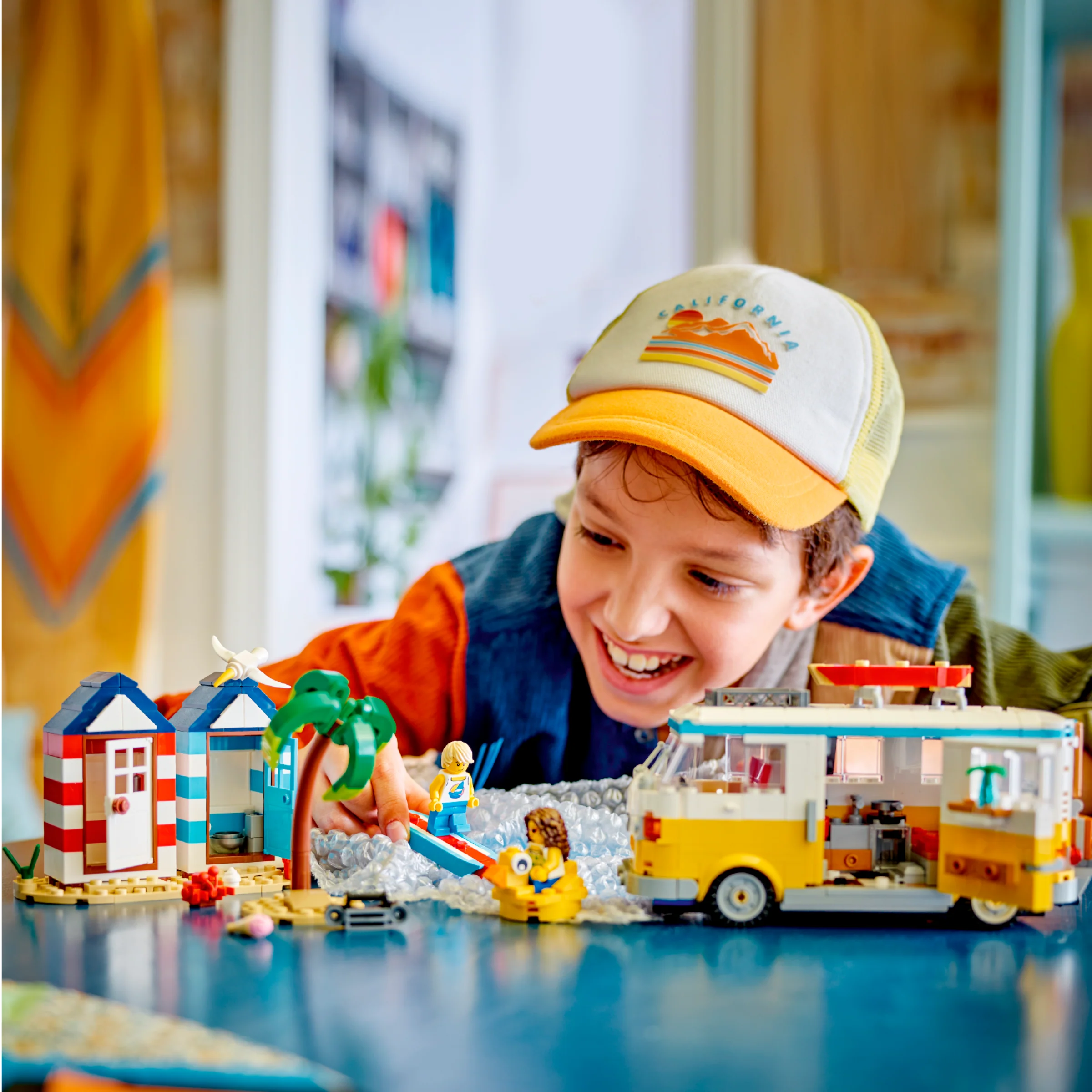 Beach Camper Van - Image 10