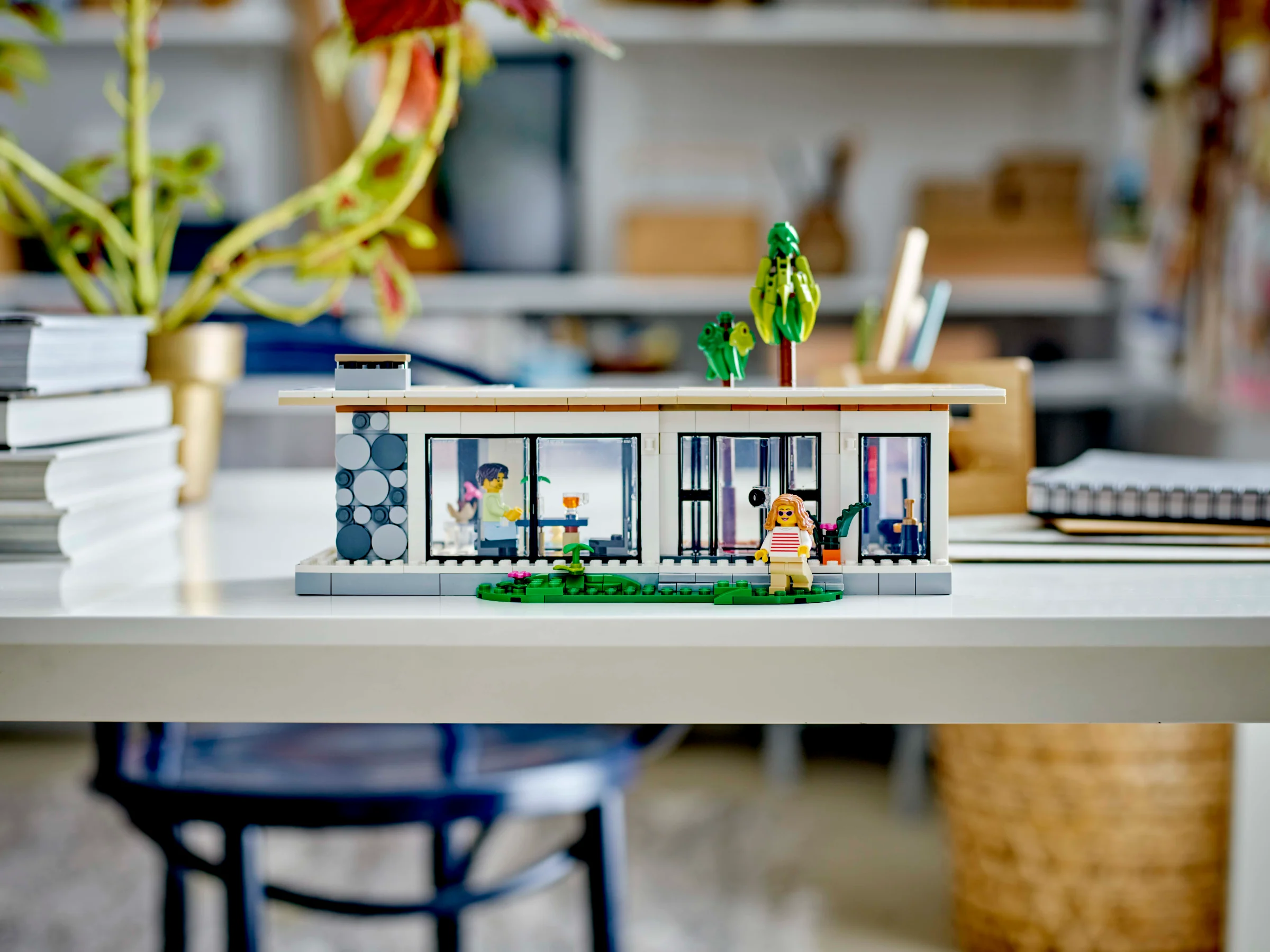 Modern House - Image 13
