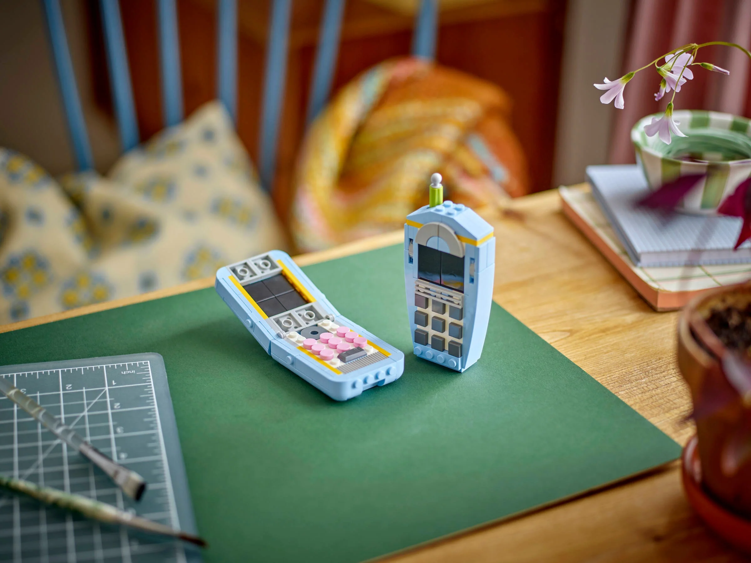 Retro Telephone - Image 10