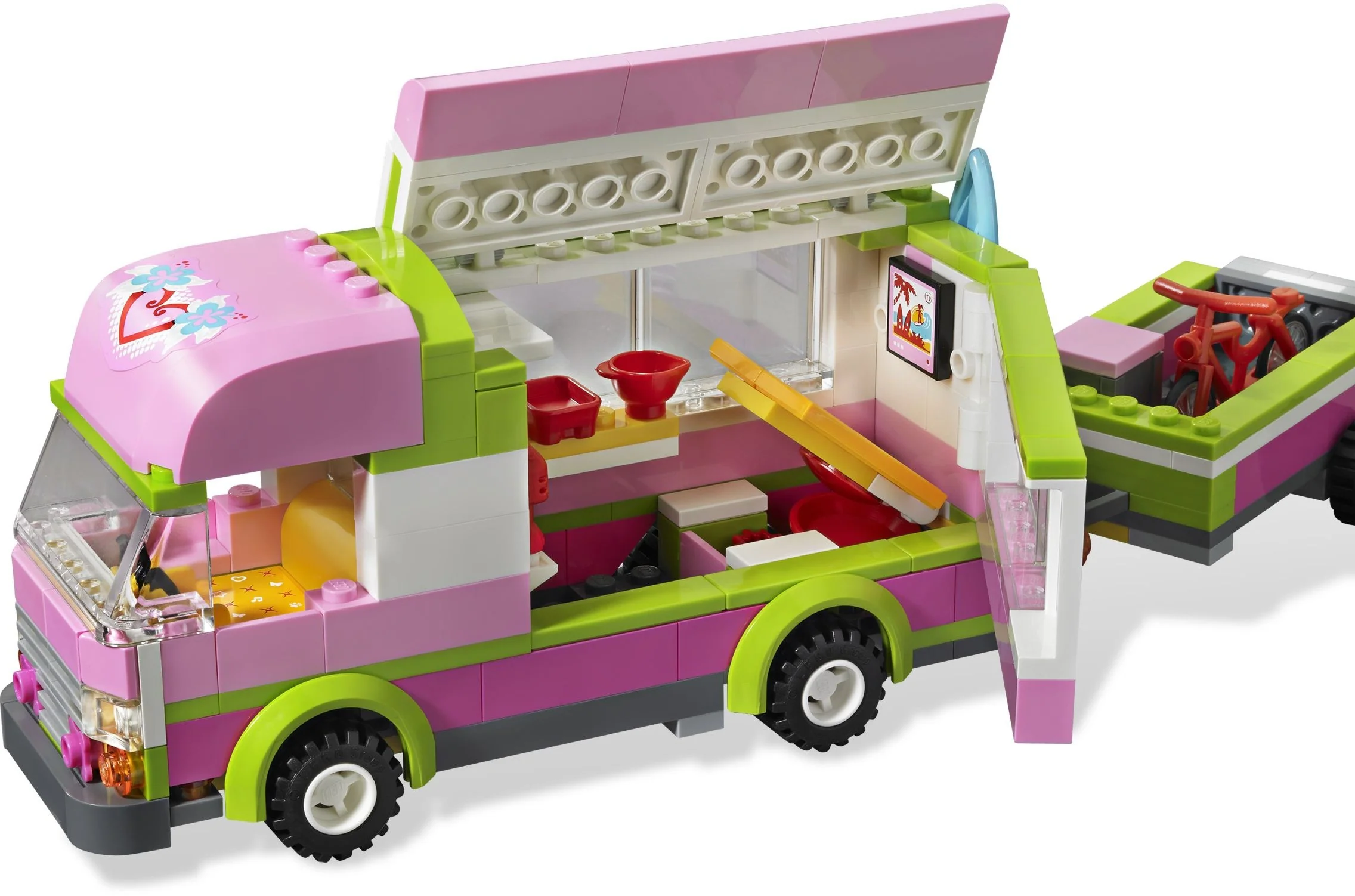 Adventure Camper - Image 5