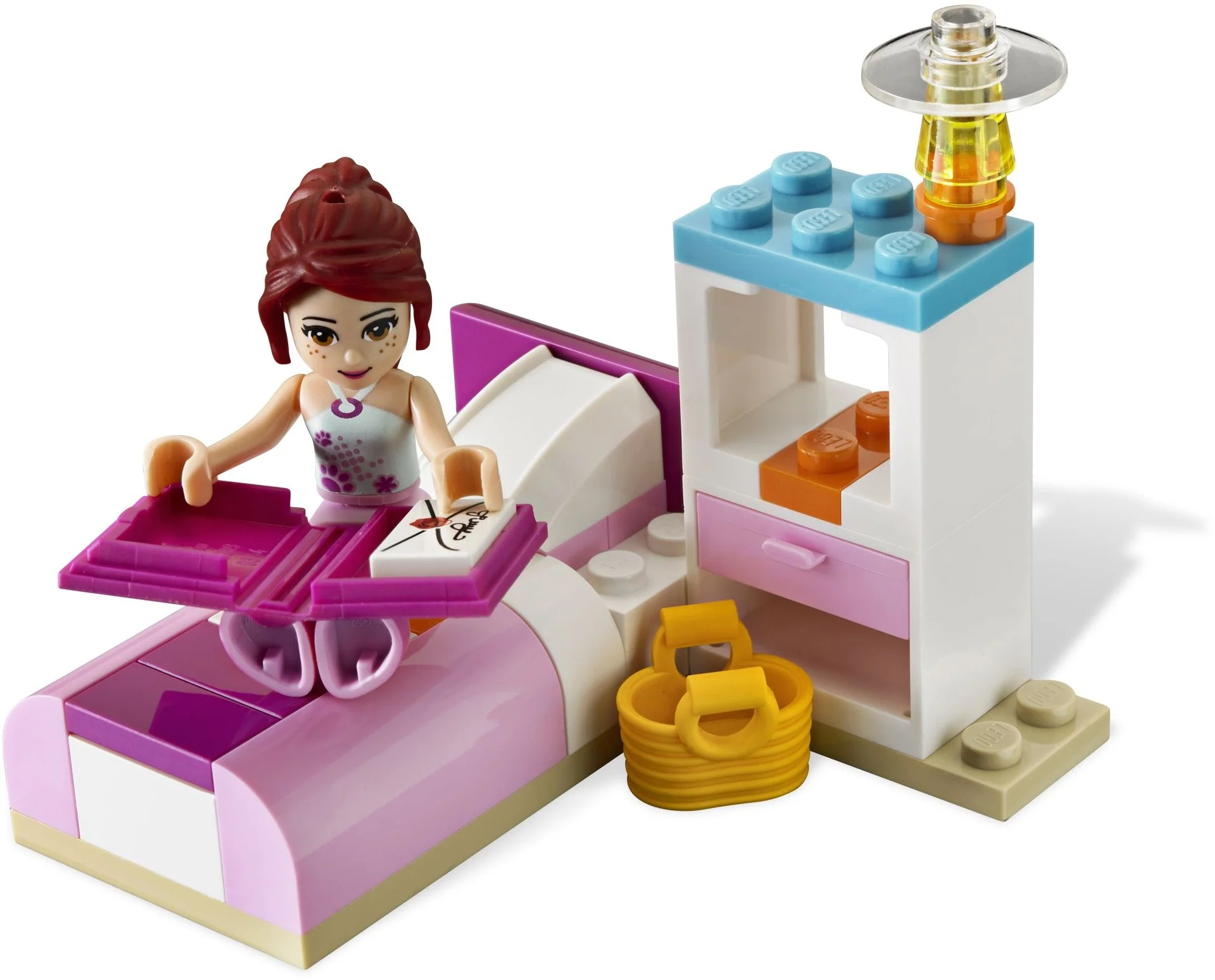 Mia's Bedroom - Image 3