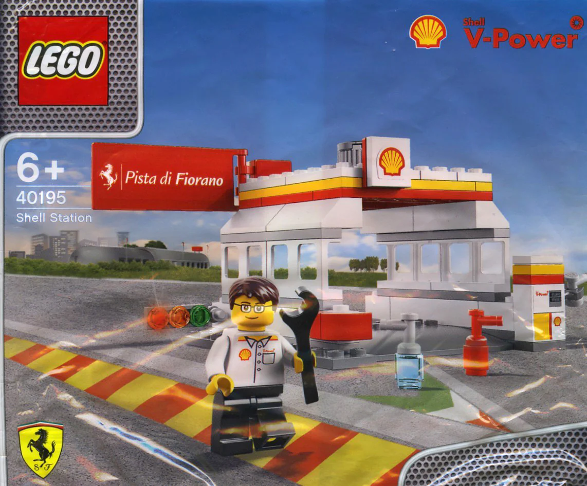 Shell Station - Image 2