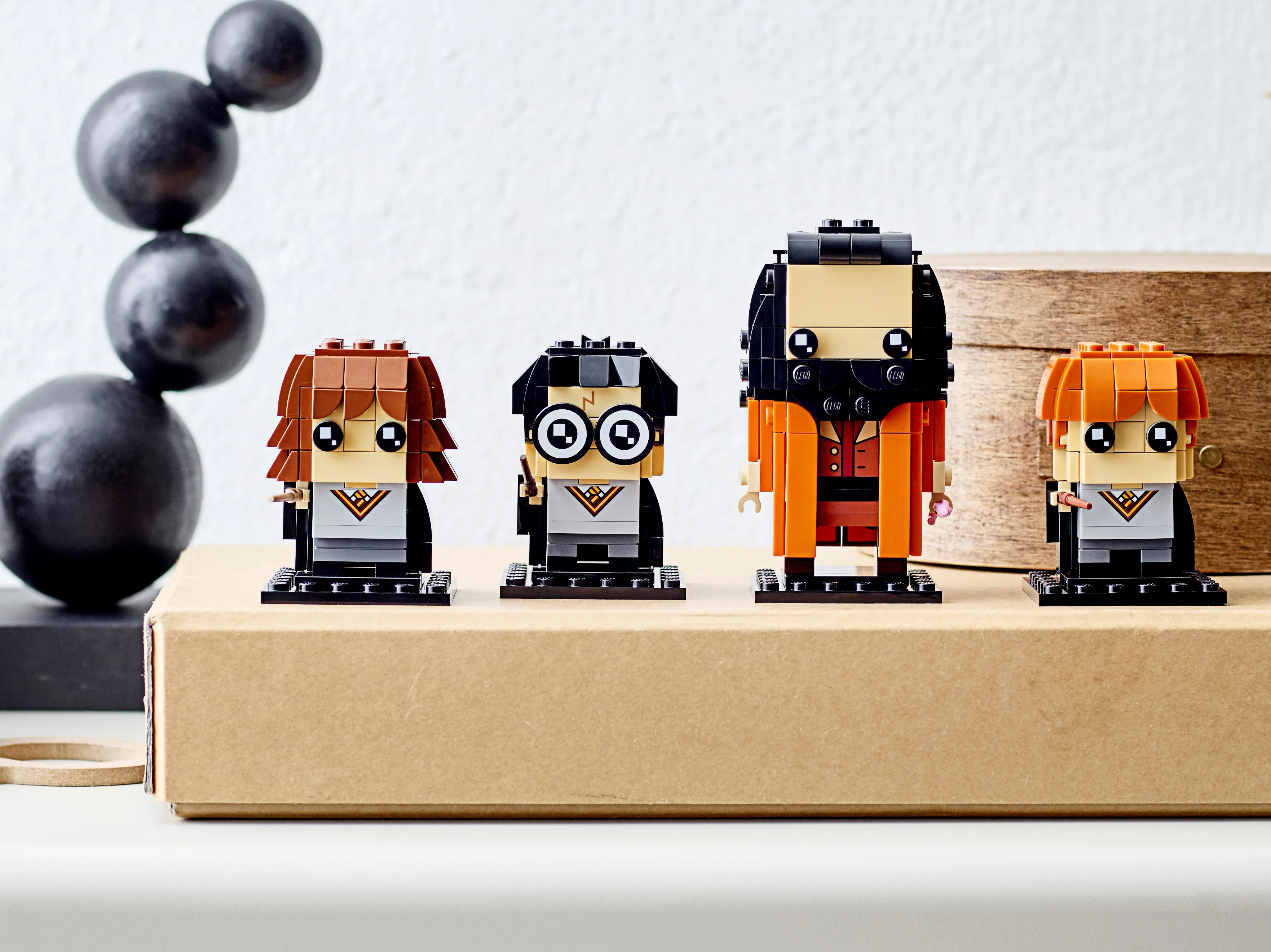 Harry, Hermione, Ron & Hagrid - Image 4