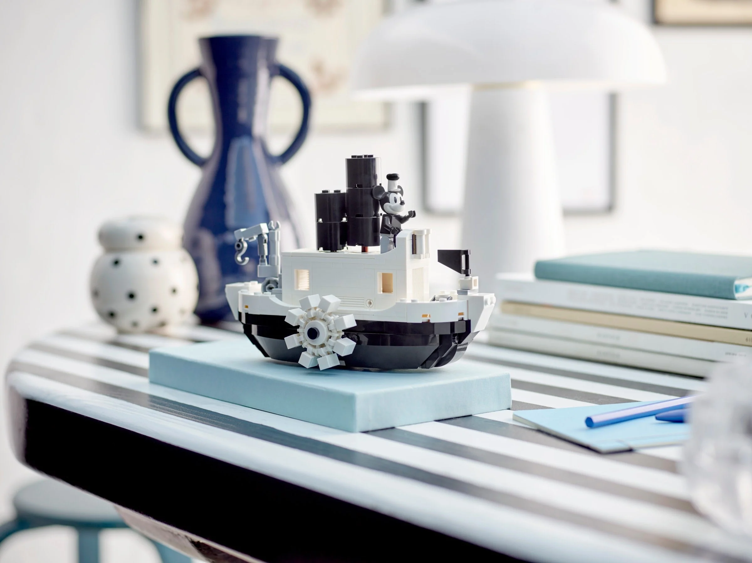 Mini Steamboat Willie - Image 4