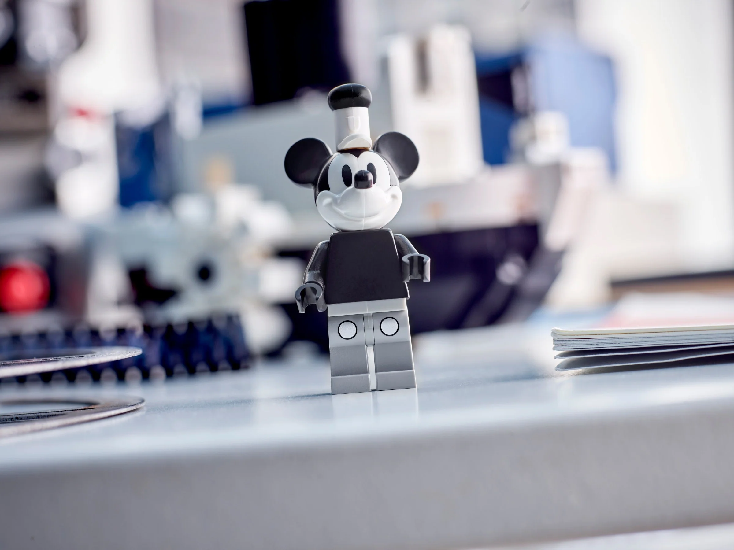 Mini Steamboat Willie - Image 6