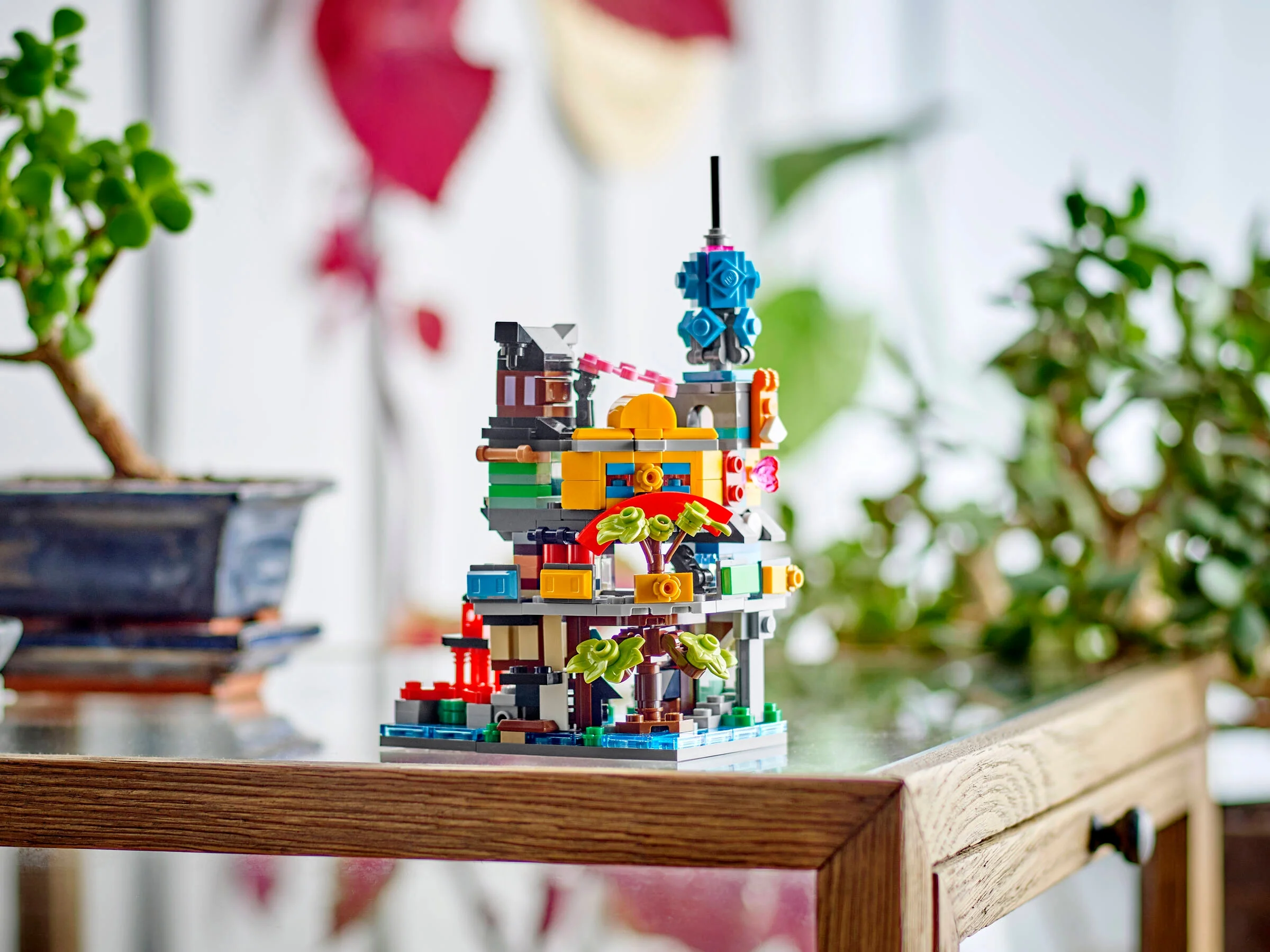 Micro NINJAGO City Gardens - Image 4