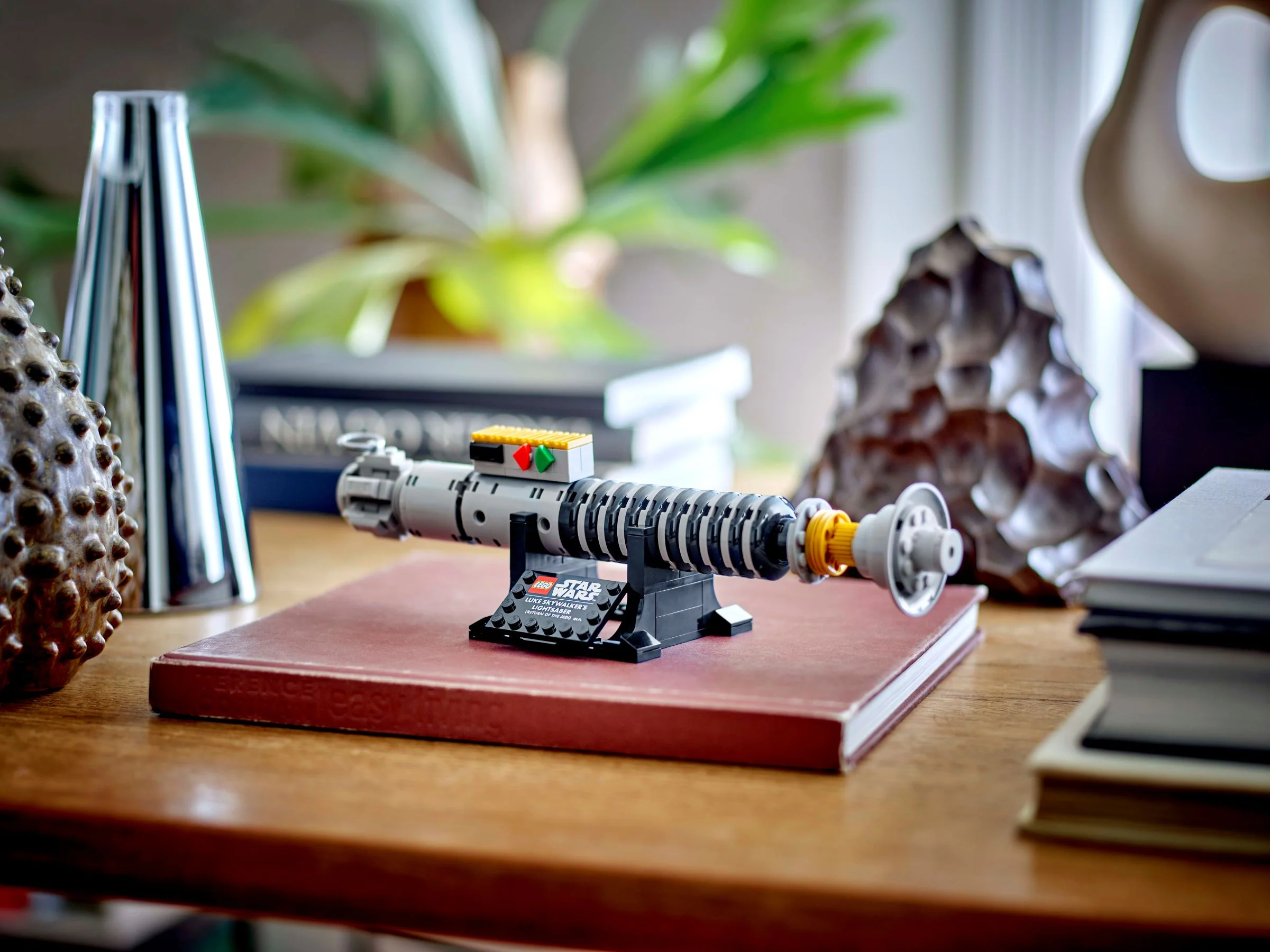Luke Skywalker's Lightsaber™ - Image 4