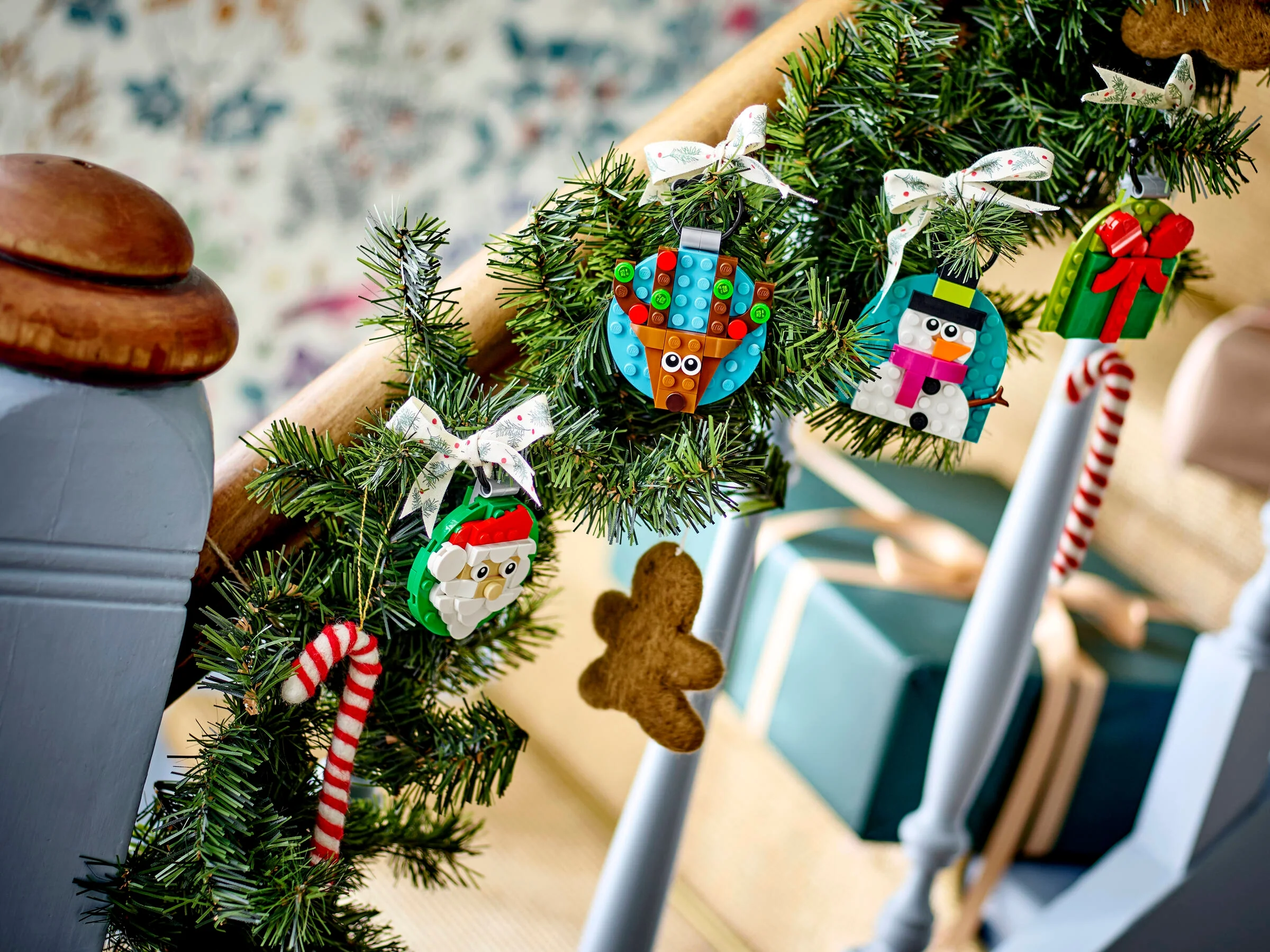 Christmas Ornament Selection - Image 4